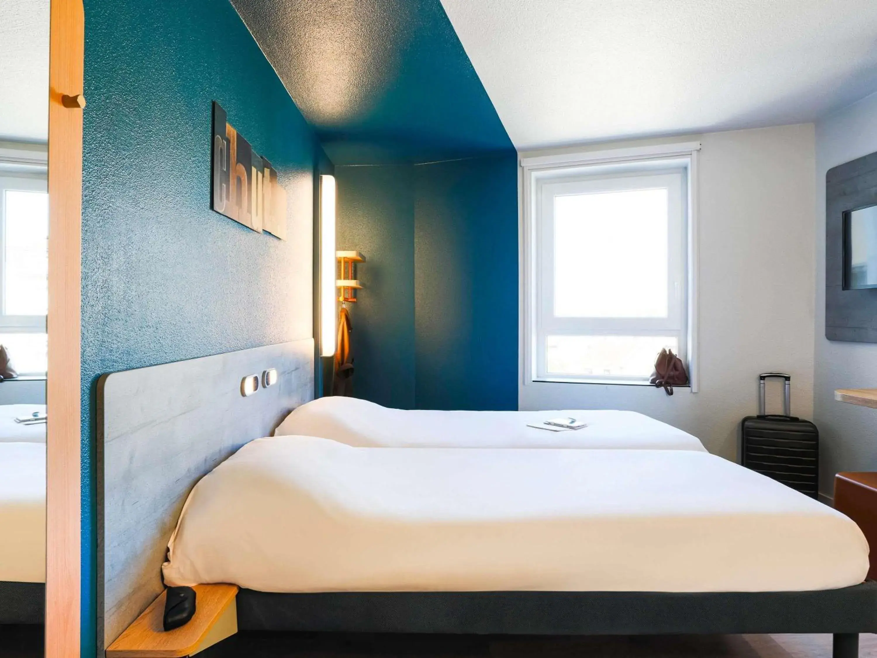 Bedroom, Bed in ibis budget Bordeaux Centre - Gare Saint Jean Bedroom, Bed in ibis budget Bordeaux Centre - Gare Saint Jean