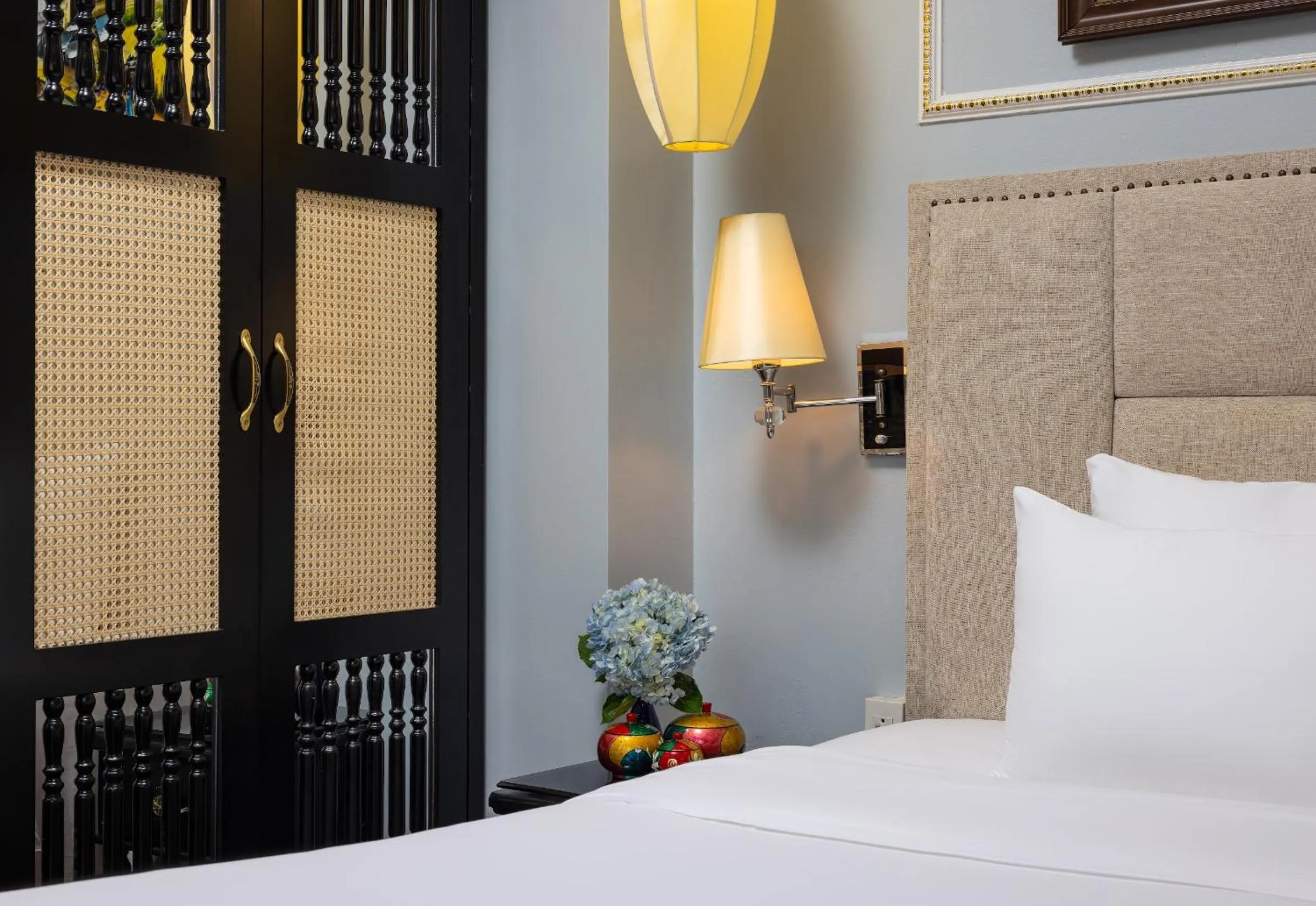 Bedroom, Bed in Golden Legend Boutique Hotel