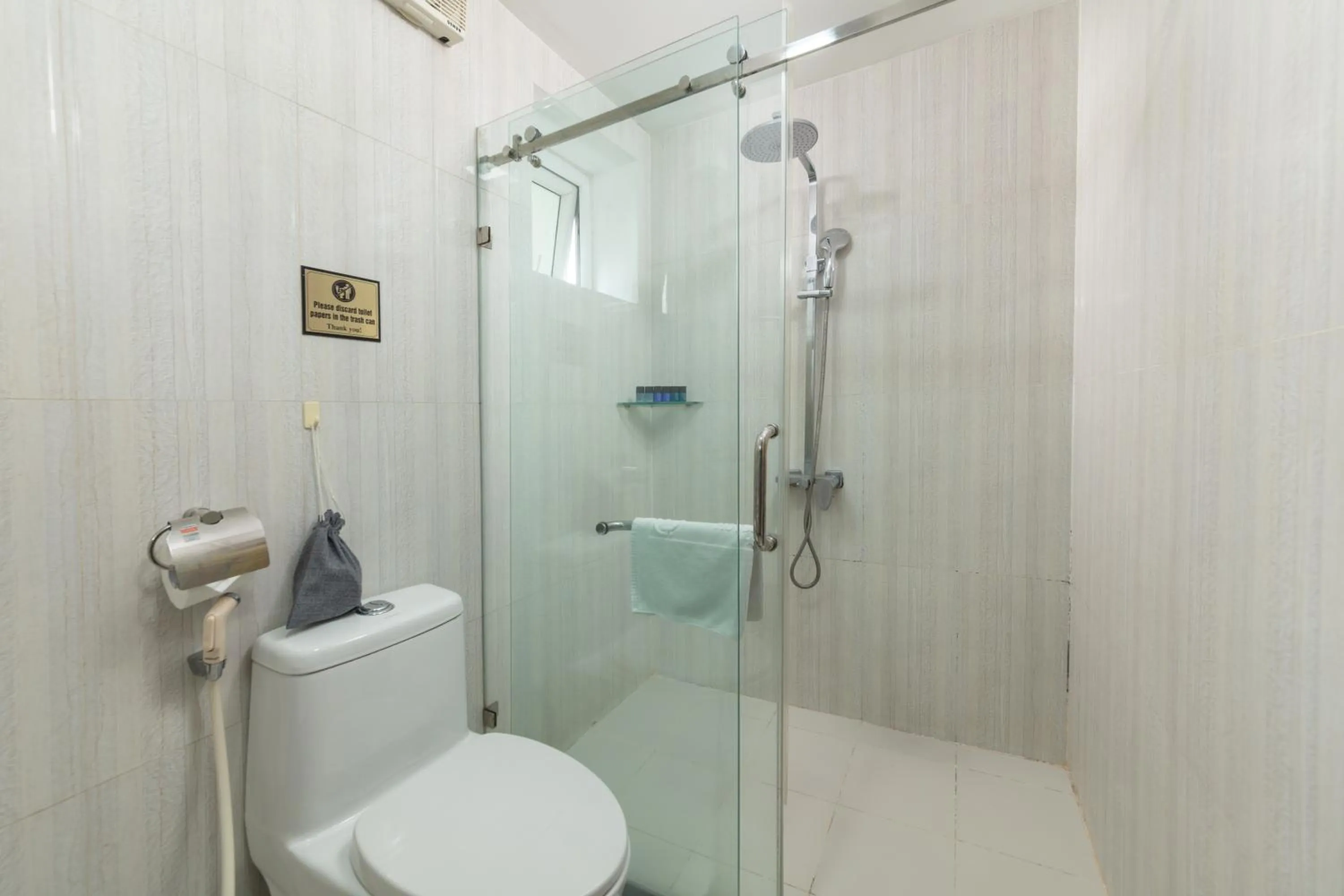 Bathroom in Golden Legend Boutique Hotel