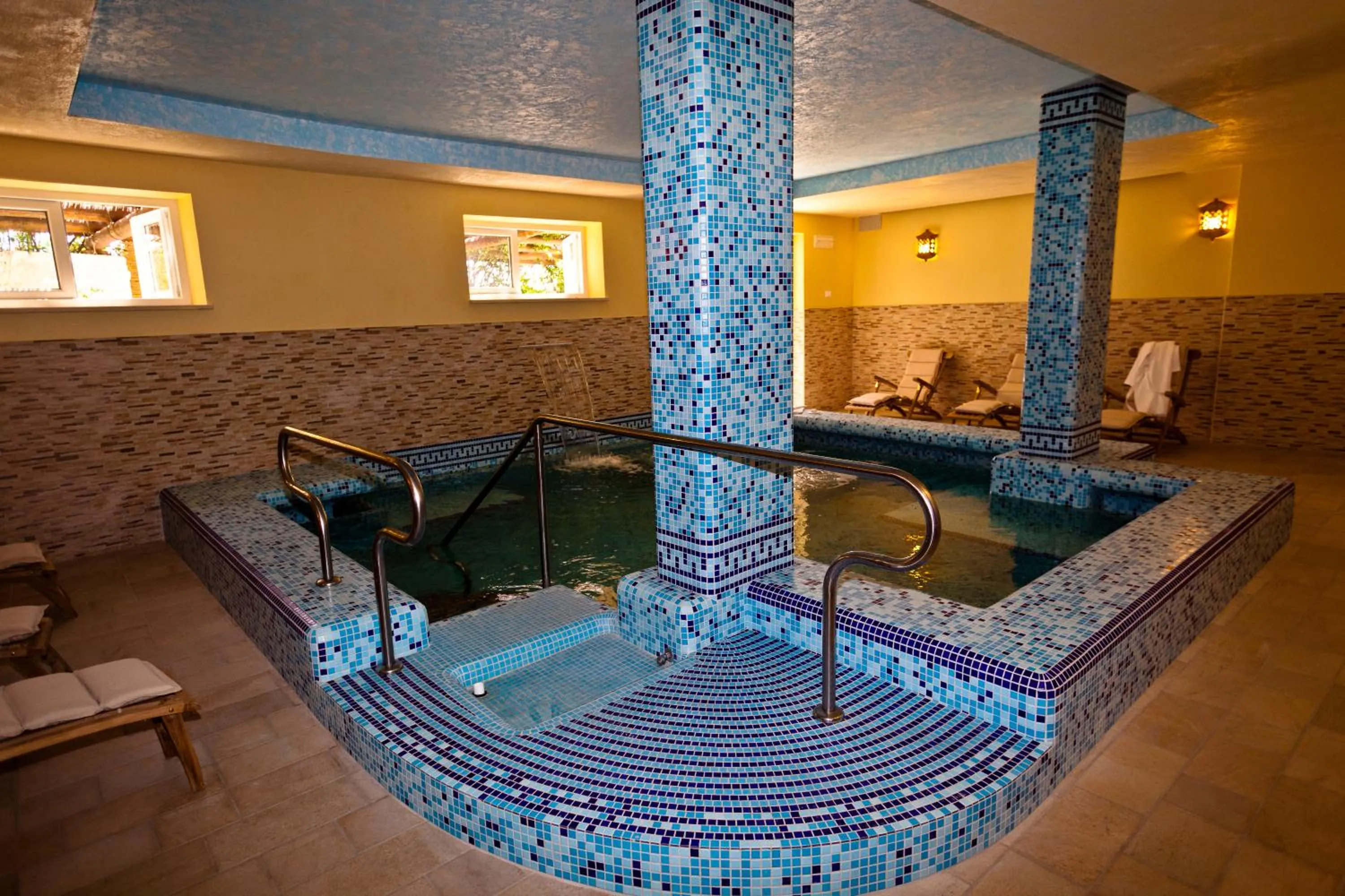 Swimming pool in Hotel Citara