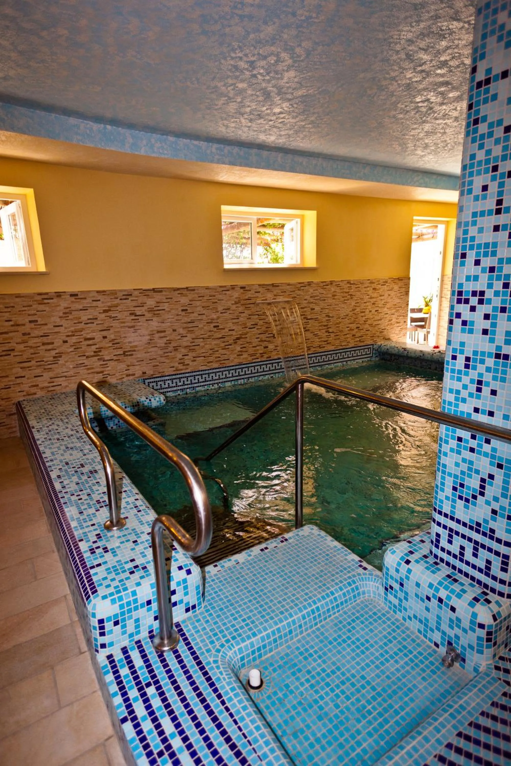 Swimming pool in Hotel Citara