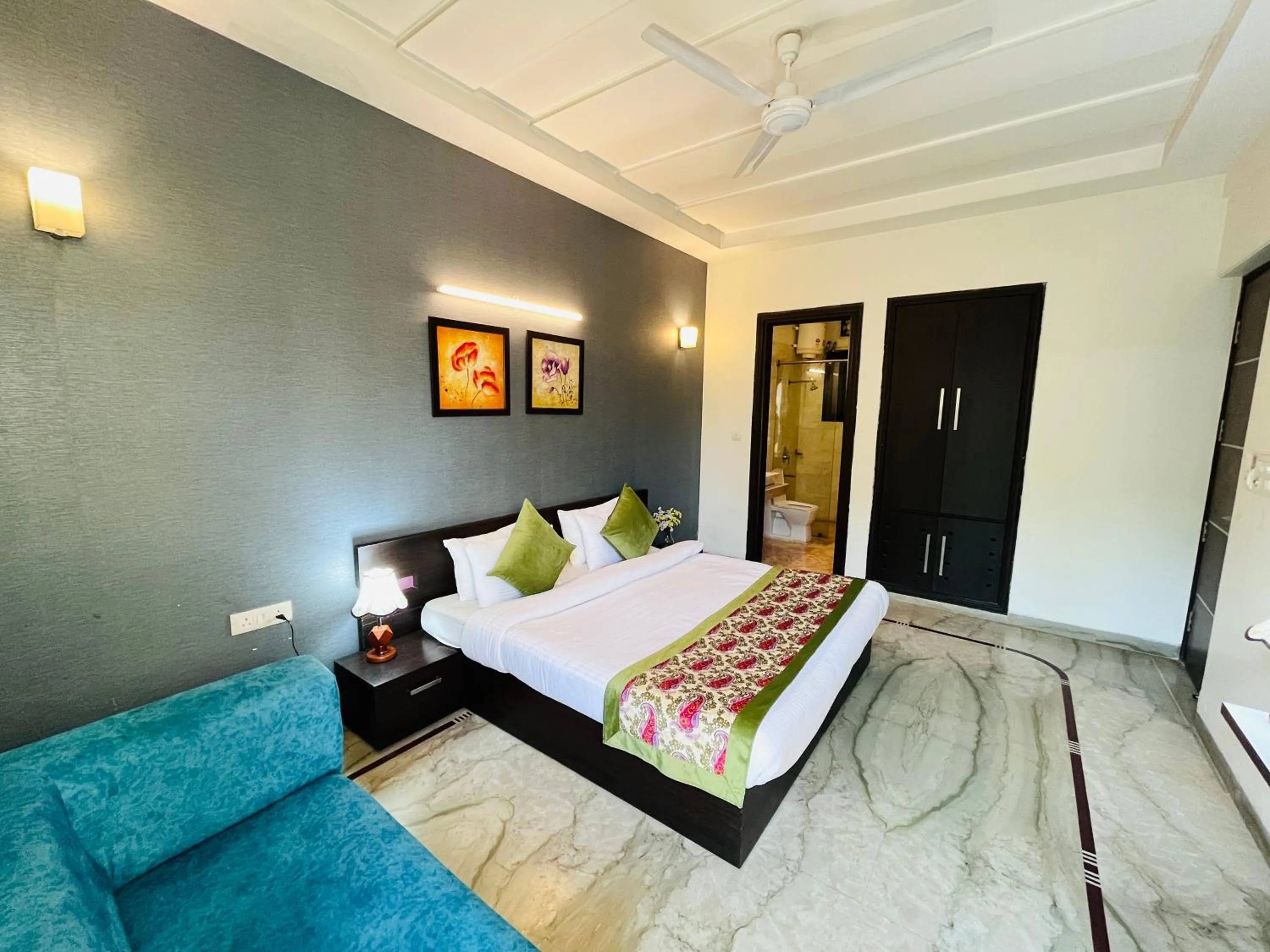 Bed in Hotel Dayal Regency near IMT Chowk Manesar, Manesar
