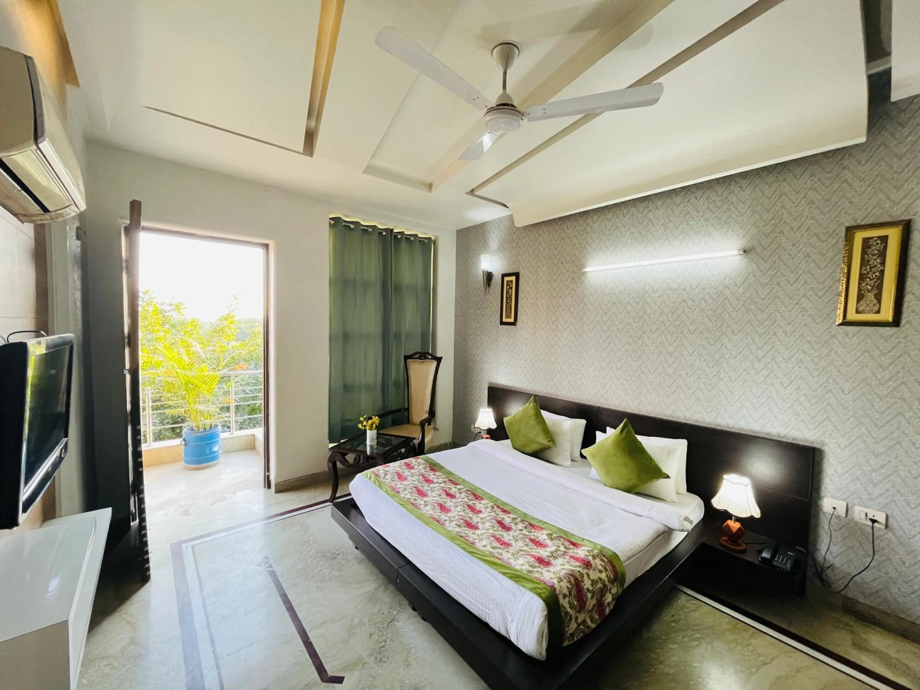 Bed in Hotel Dayal Regency near IMT Chowk Manesar, Manesar