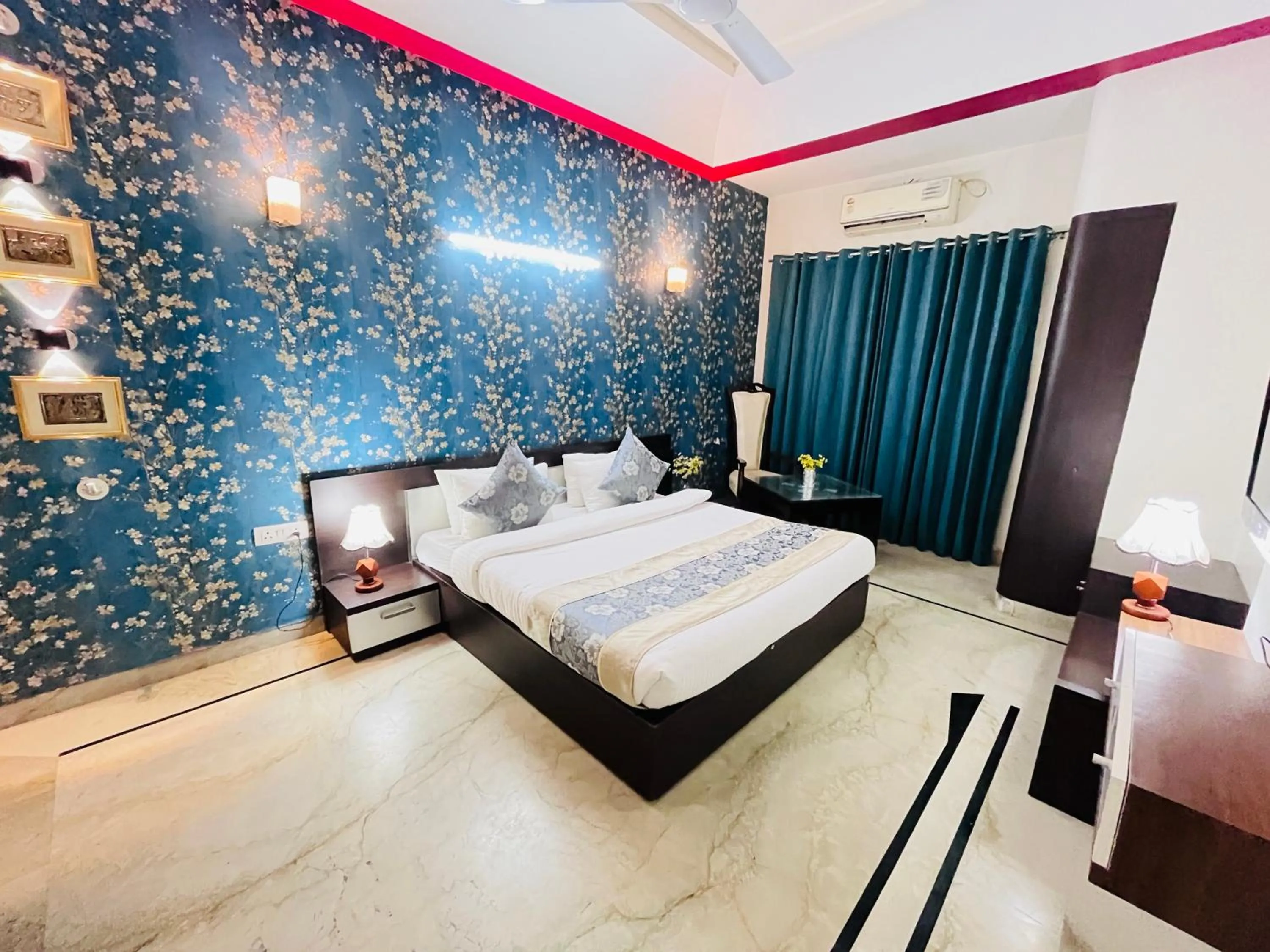 Bed in Hotel Dayal Regency near IMT Chowk Manesar, Manesar