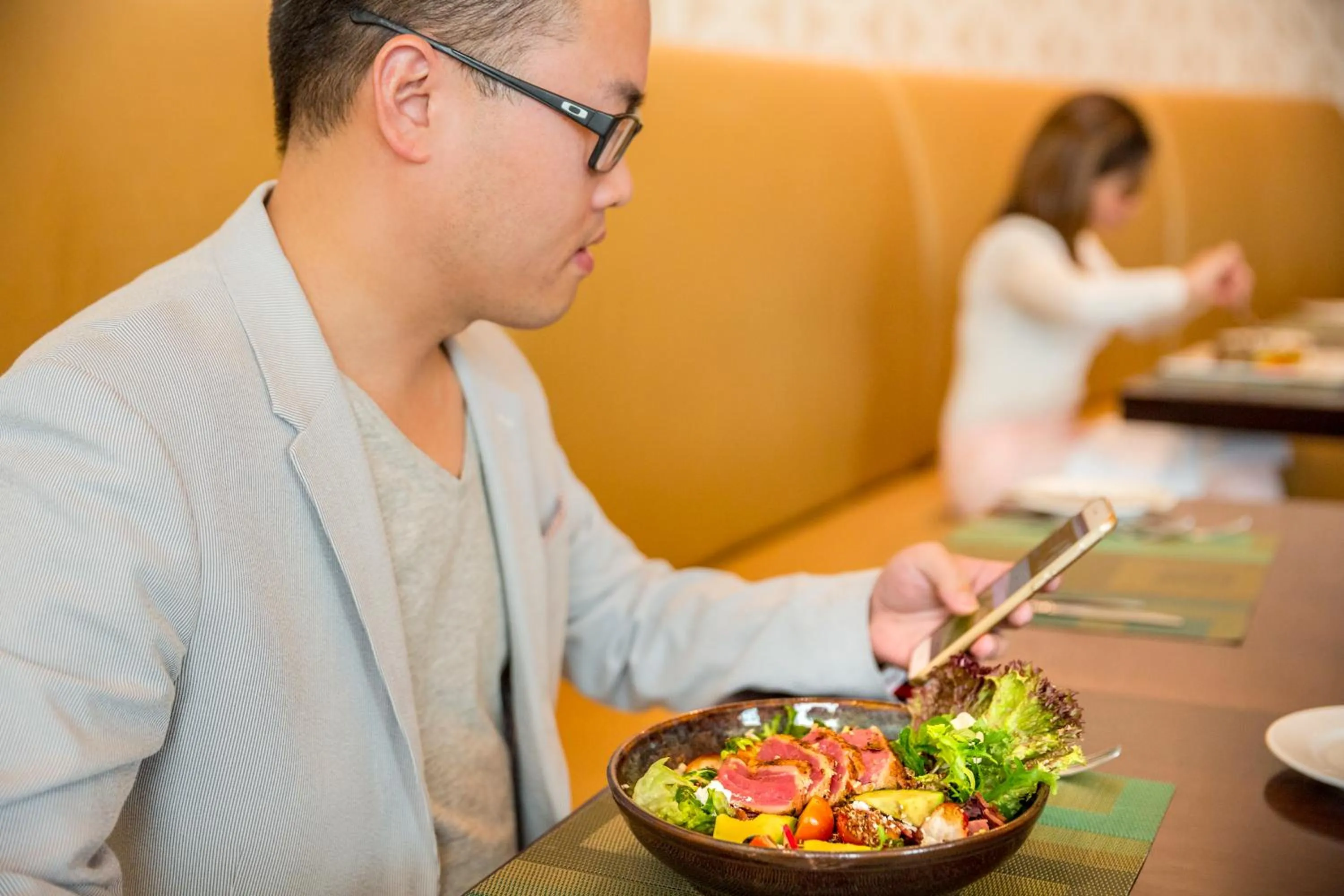 Restaurant/places to eat in Novotel Deira Creekside Dubai