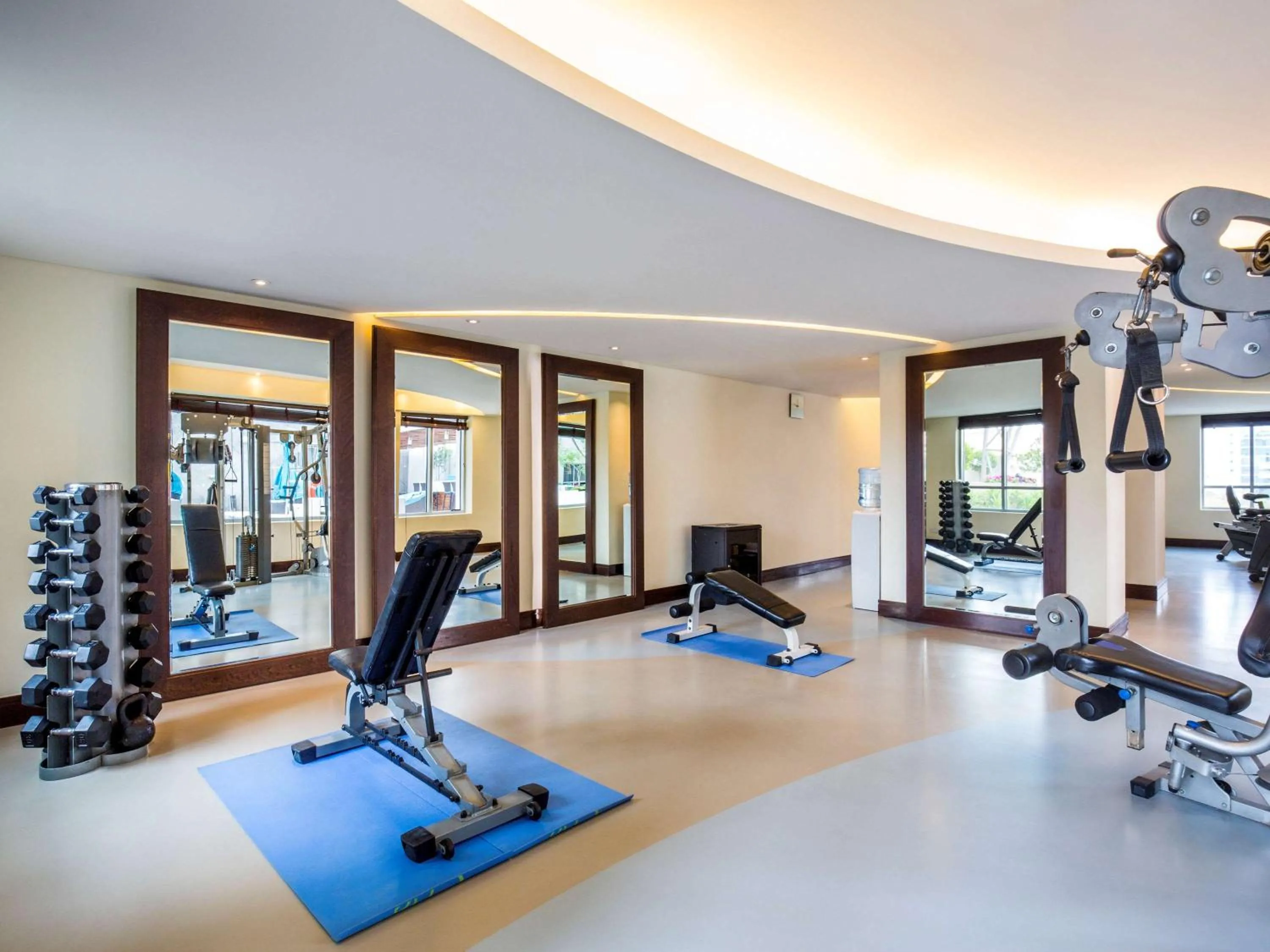 Fitness centre/facilities in Novotel Deira Creekside Dubai