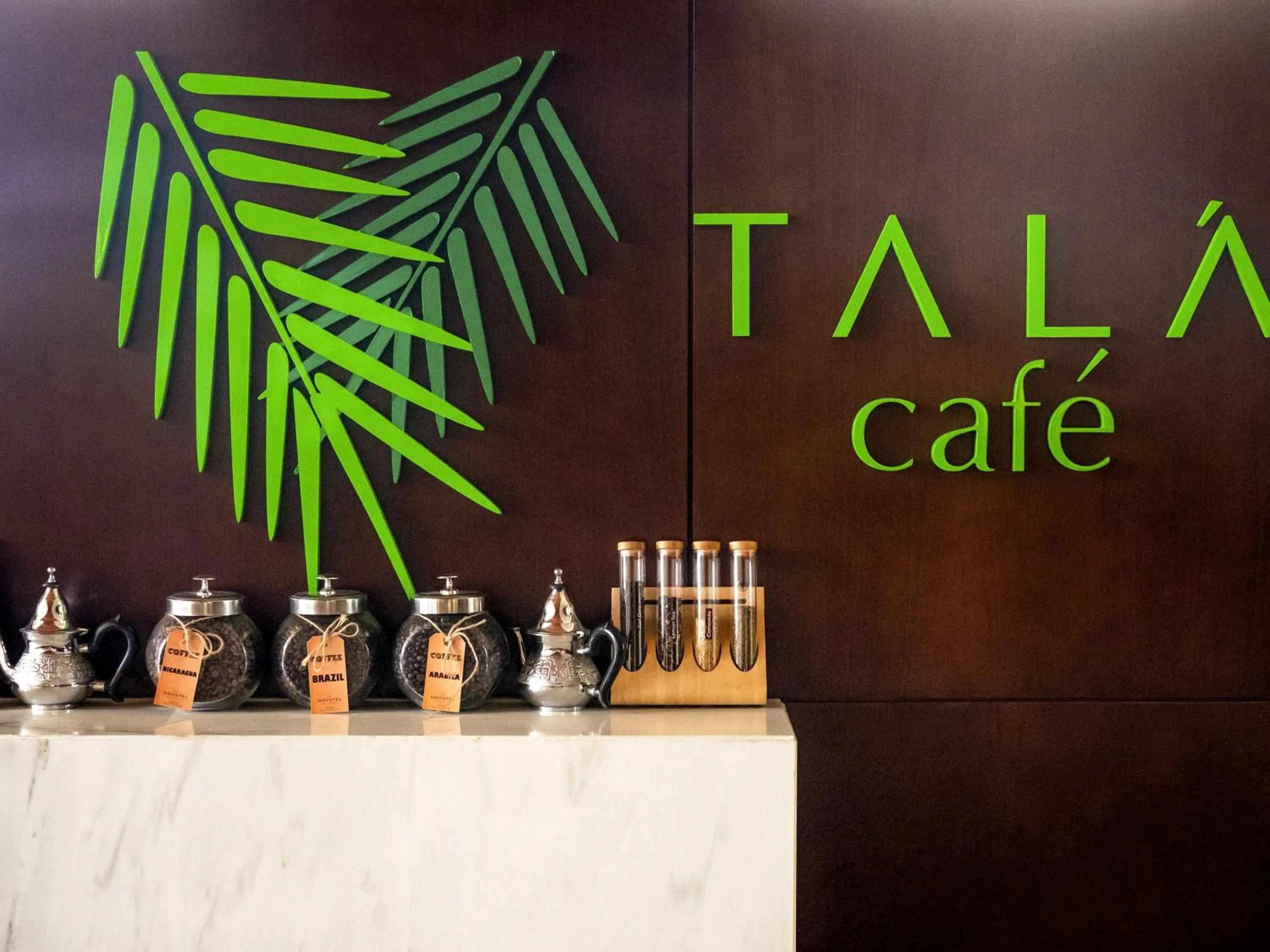 Restaurant/places to eat in Novotel Deira Creekside Dubai