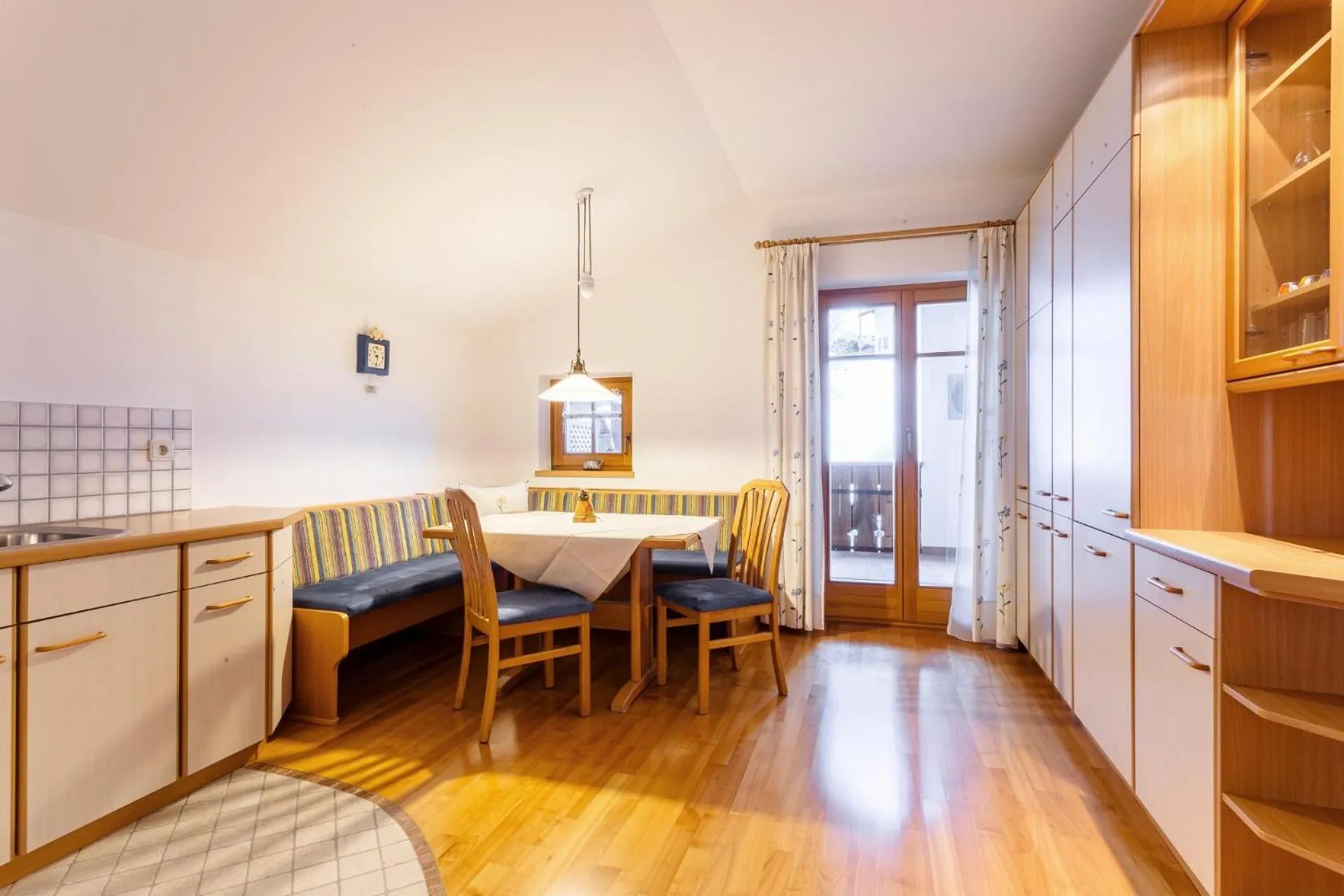 Kitchen or kitchenette in Am Rainell Hof