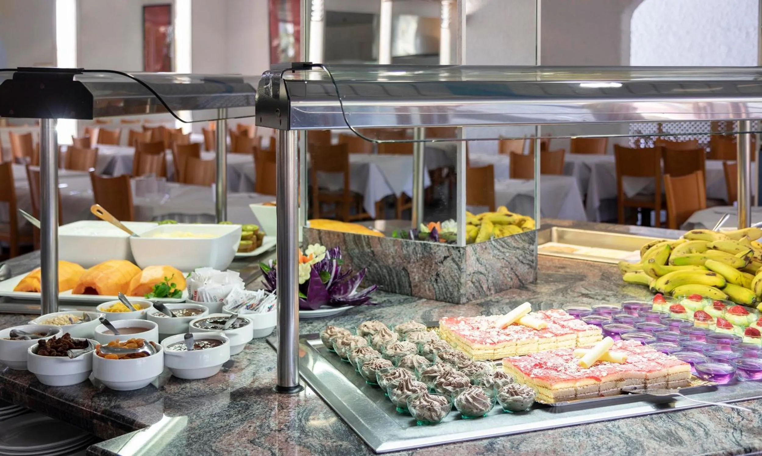 Restaurant/places to eat in Hotel Palia Don Pedro