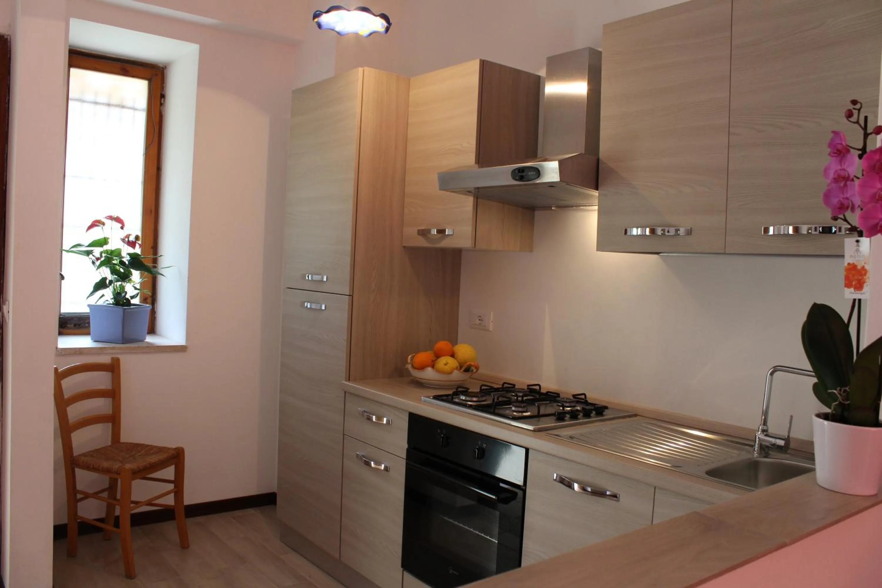 Kitchen or kitchenette in Tramonti Green