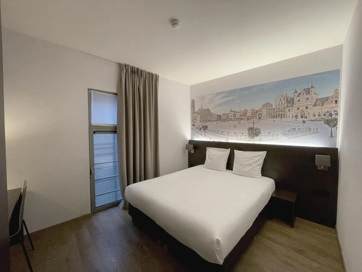 Bed in 3 Paardekens - City Centre Hotel