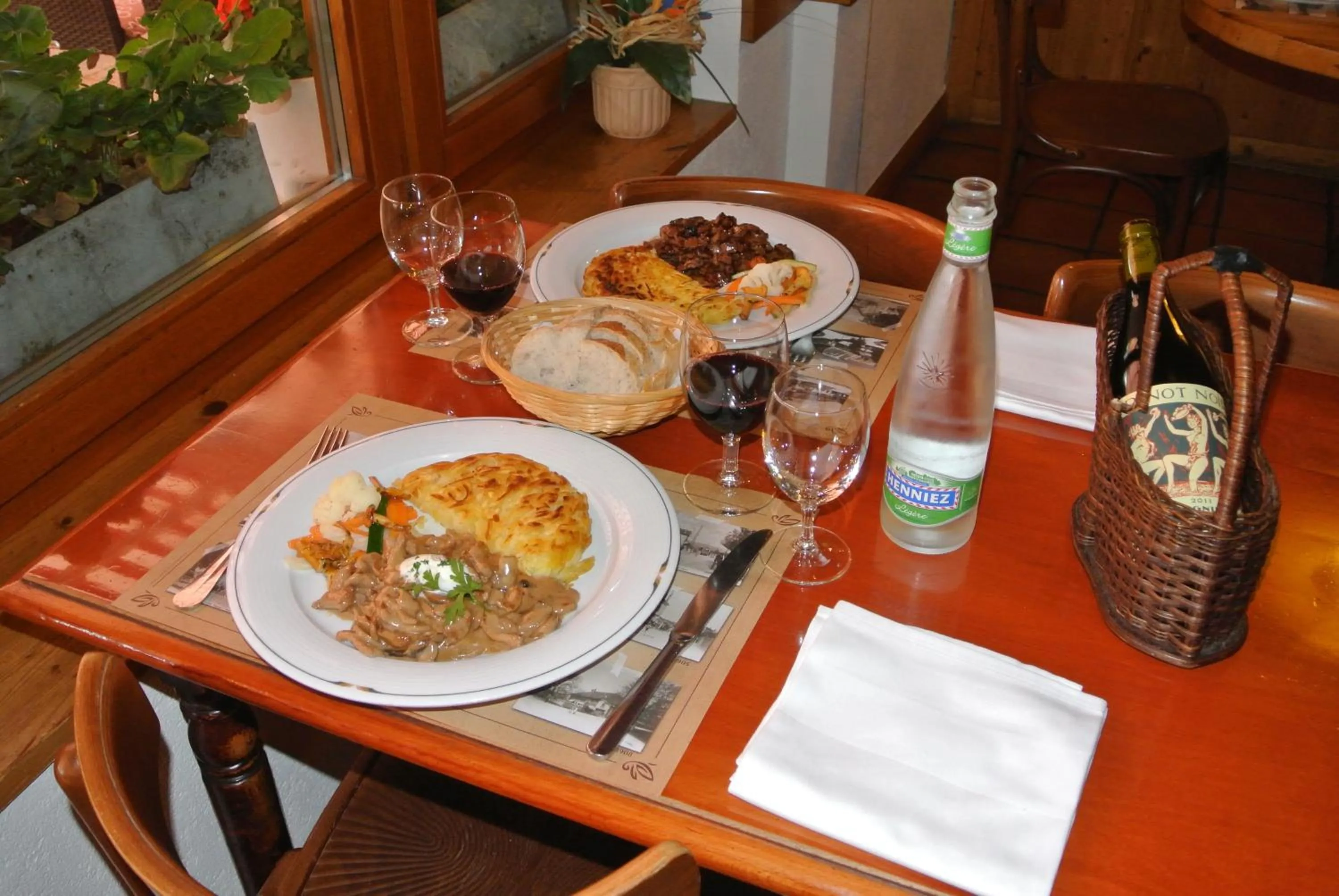 Food and drinks in Auberge de la Réunion