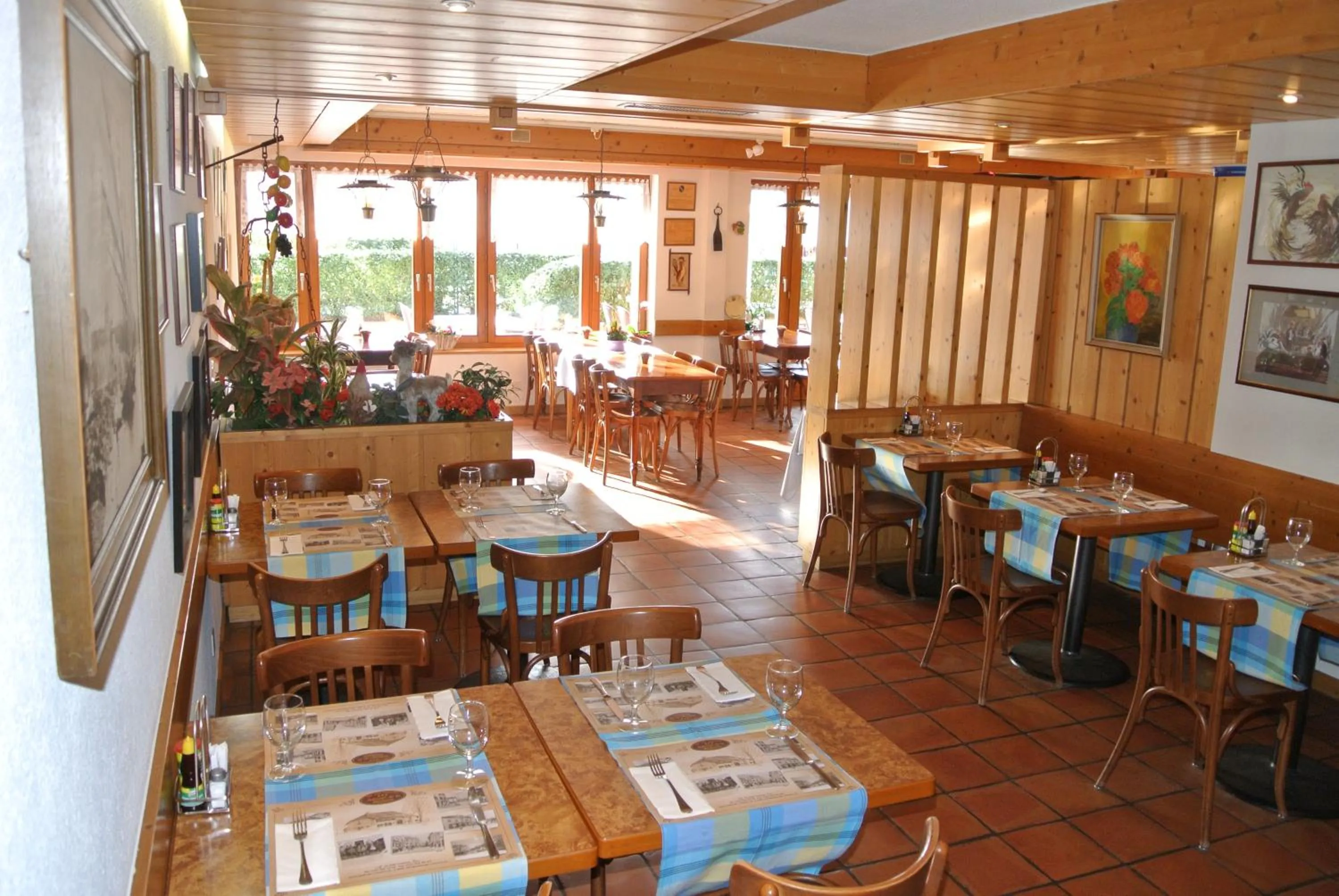 Restaurant/places to eat in Auberge de la Réunion