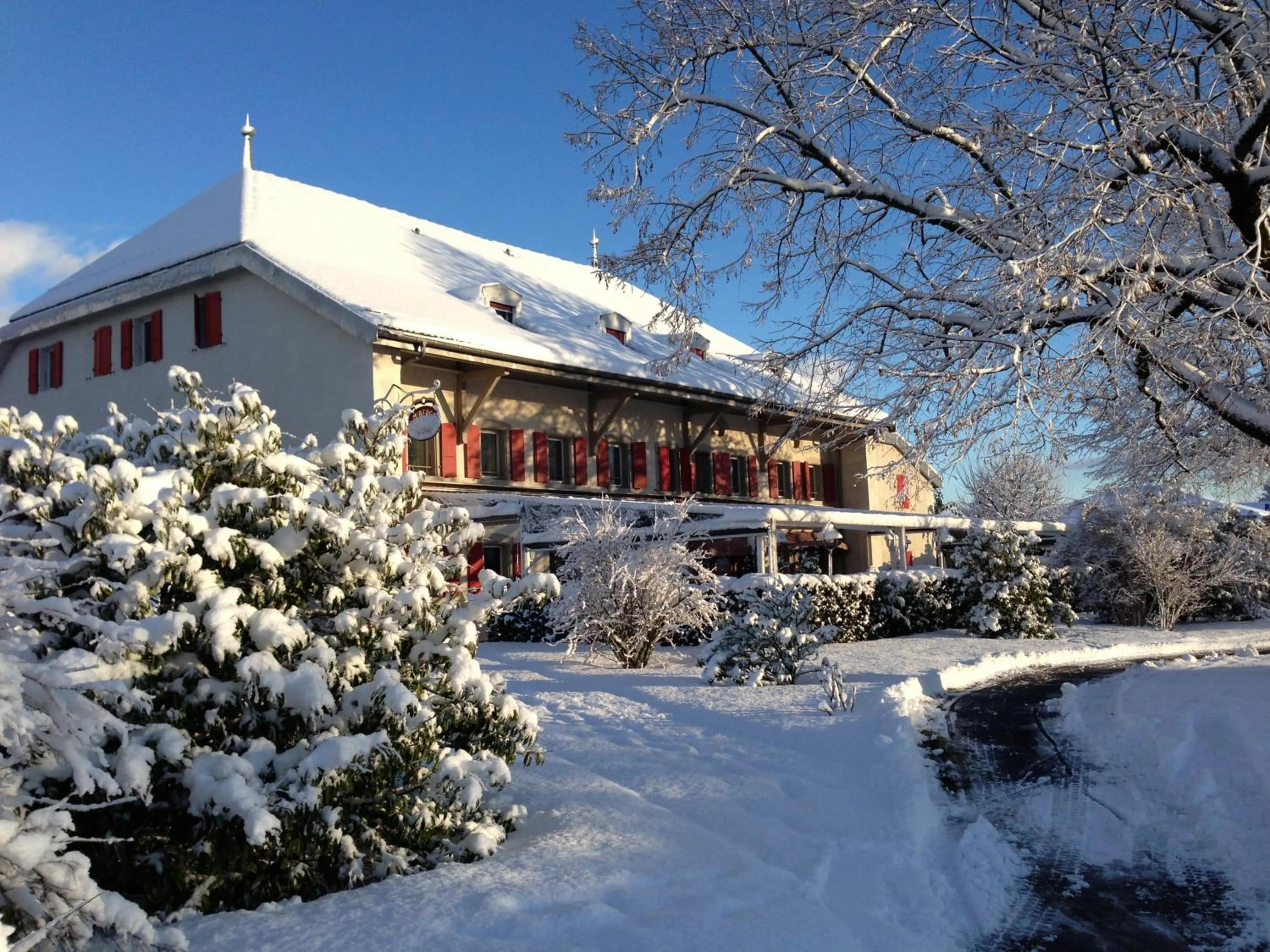 Facade/entrance in Auberge de la Réunion