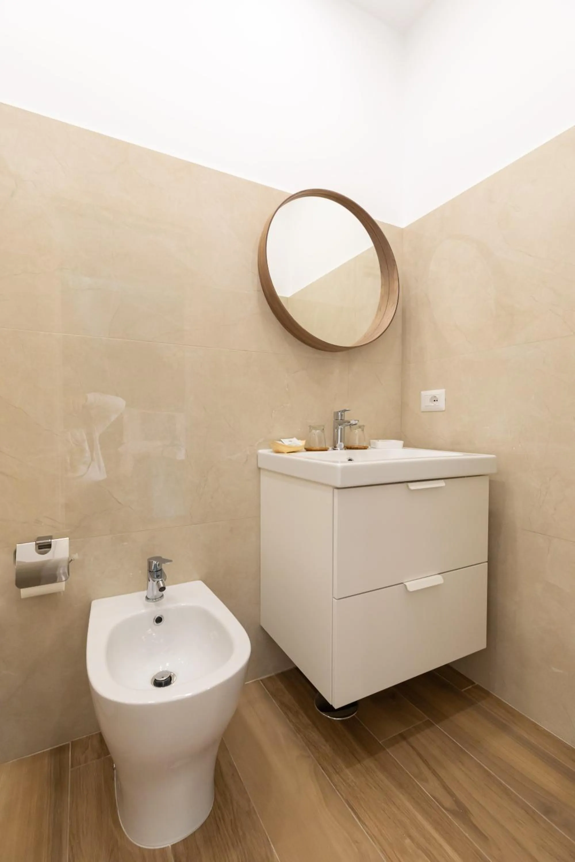 Toilet in Napolilive B&B