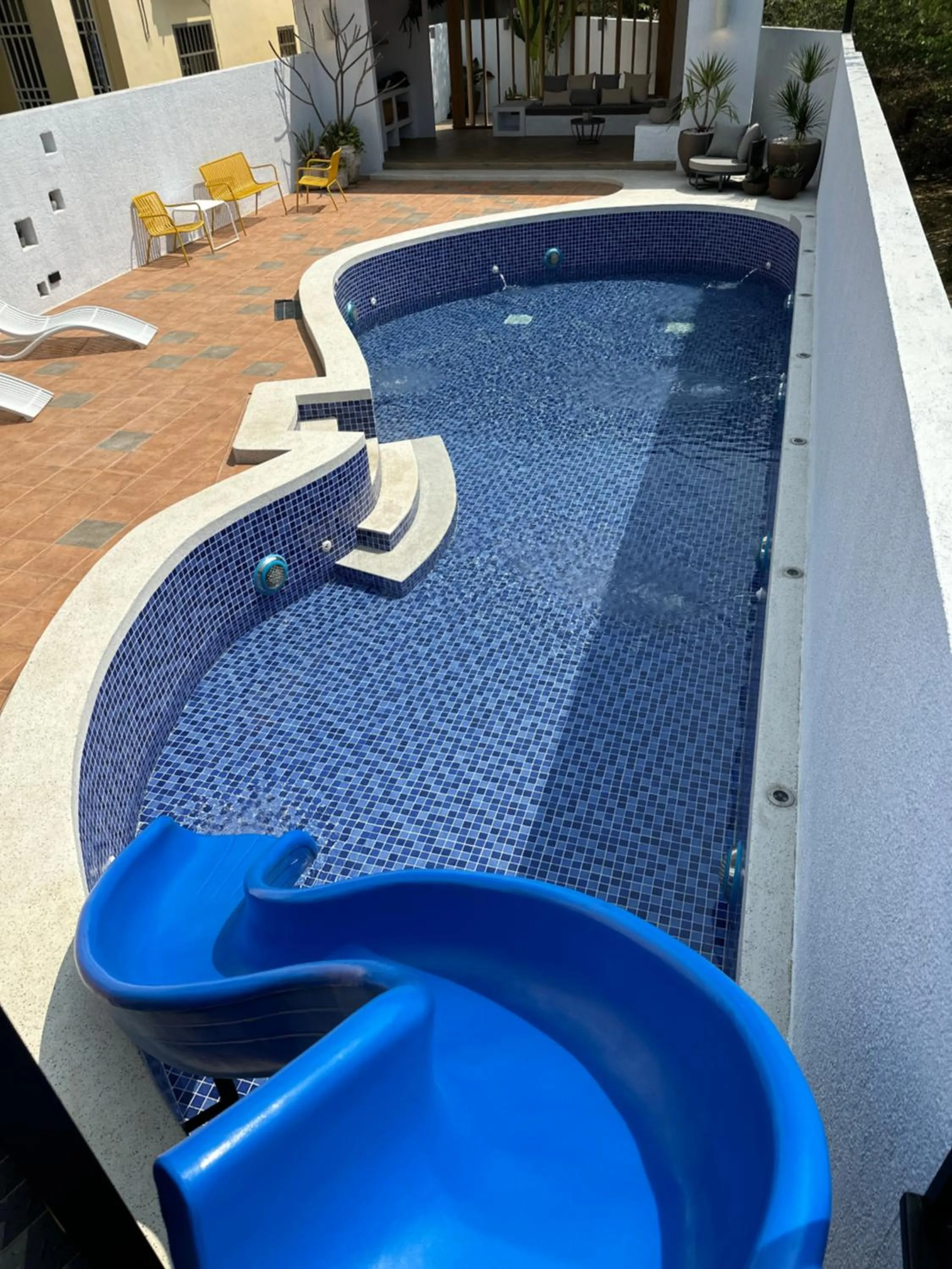 Swimming pool in Su Beautiful Home Stay