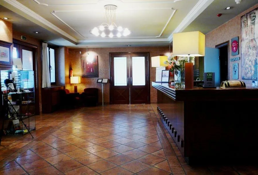 Lobby or reception in Hotel Restaurante El Tollo