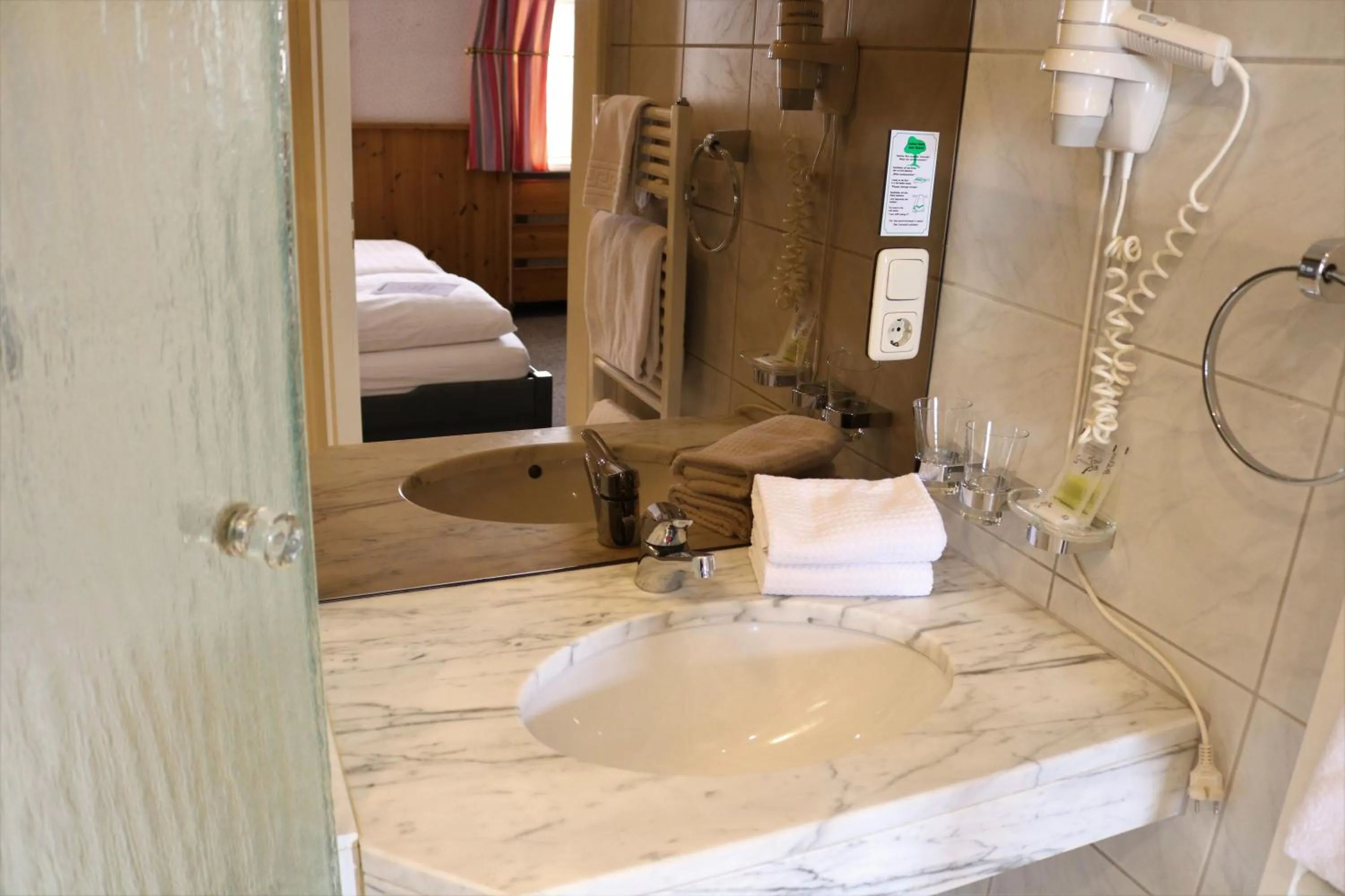 Bathroom in Gästehaus Blaue Ecke