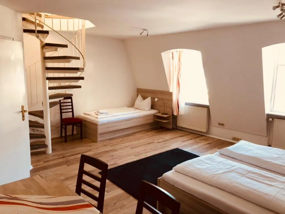 Photo of the whole room, Bed in Gästehaus Blaue Ecke