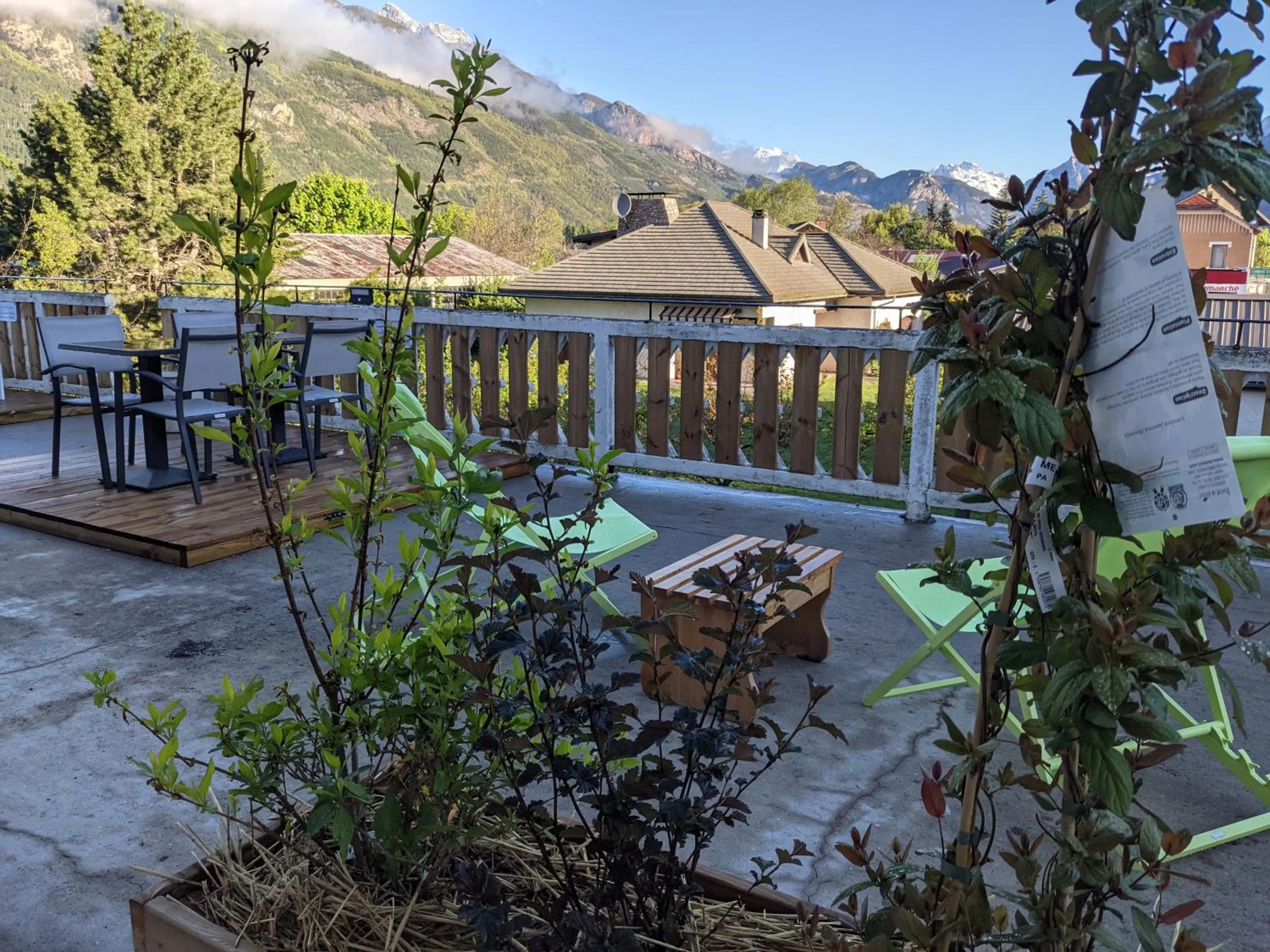 Garden in L'Auberge d'Eygliers