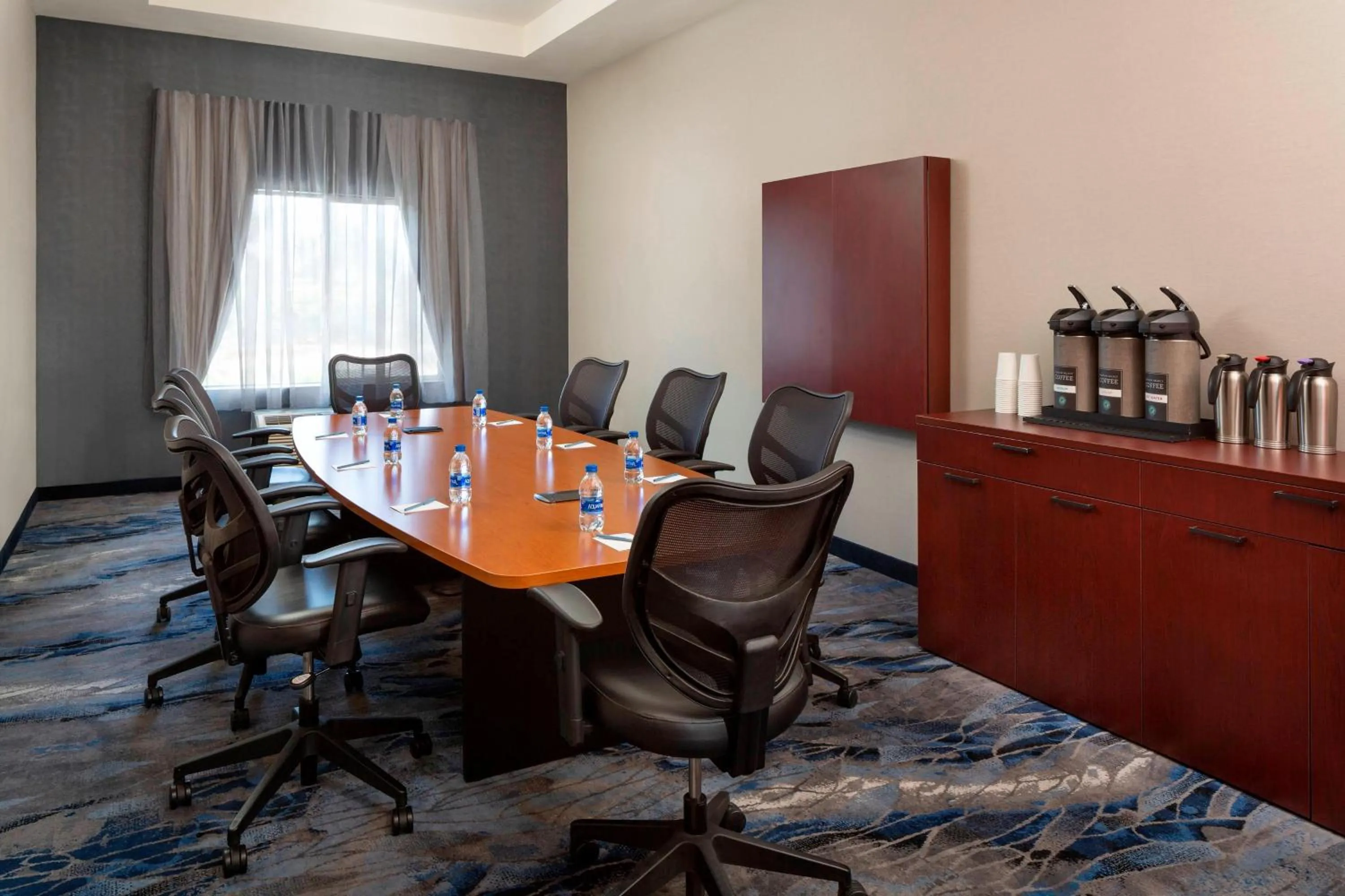 Meeting/conference room in Fairfield Inn & Suites by Marriott Selma Kingsburg