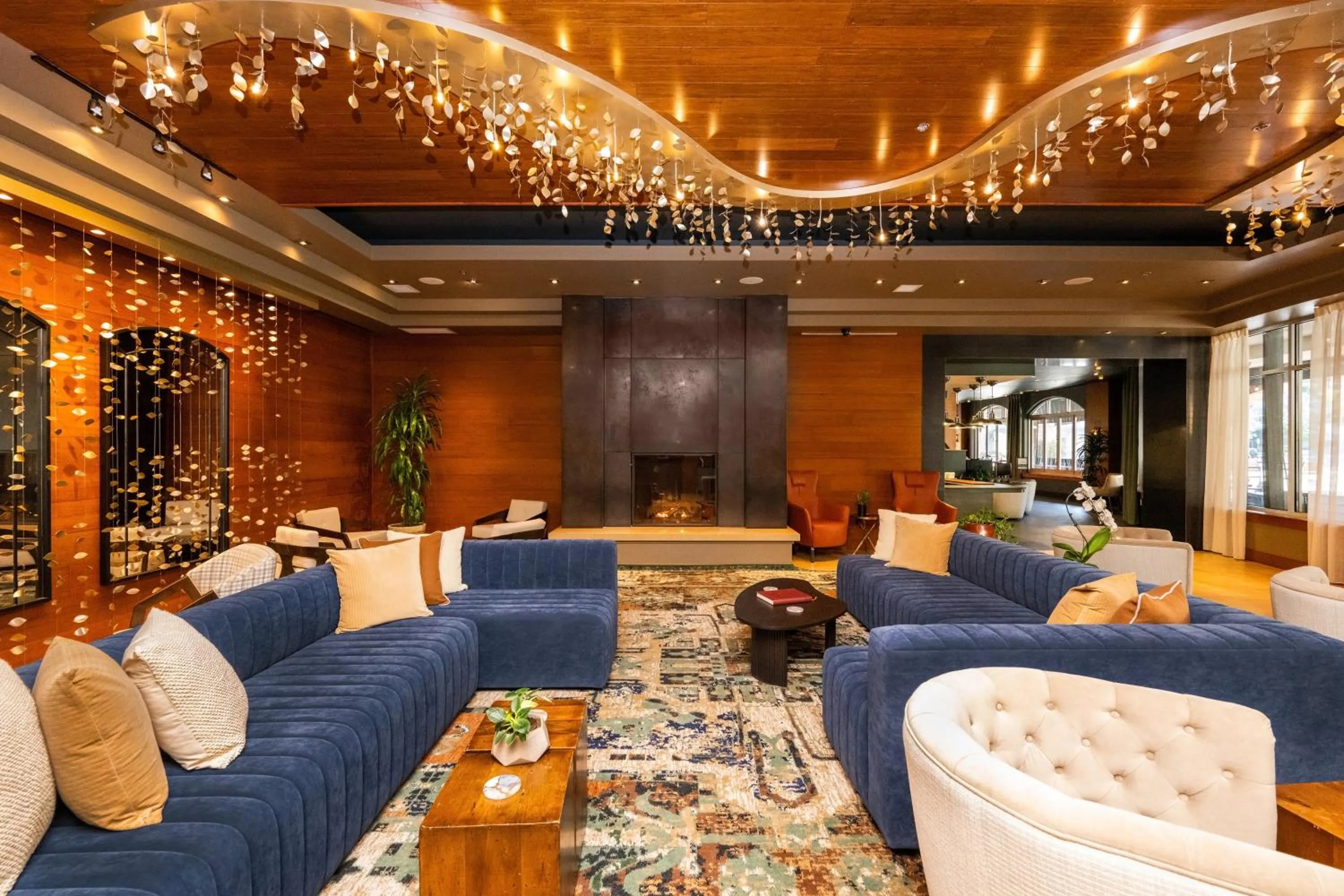 Lobby or reception in The Heathman Hotel Kirkland