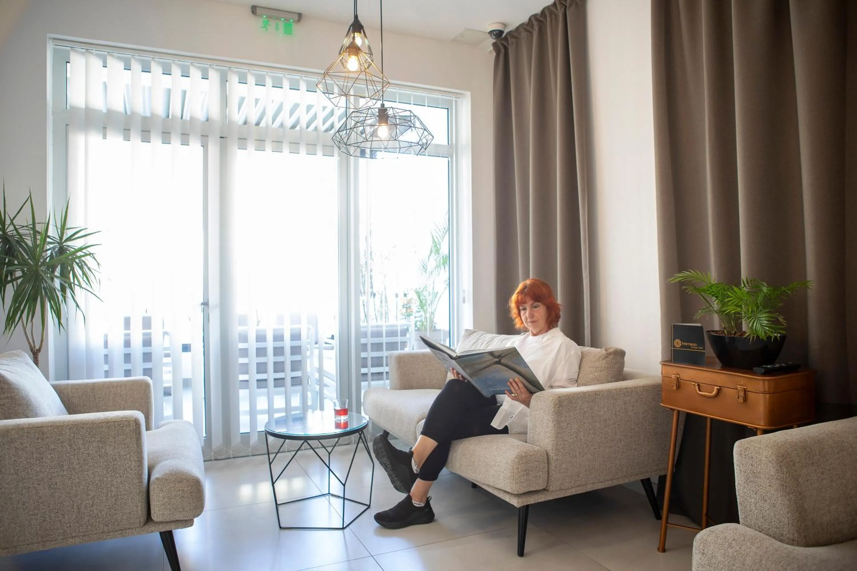 Communal lounge/ TV room in Boutique Hotel Intermezzo - Pag centre