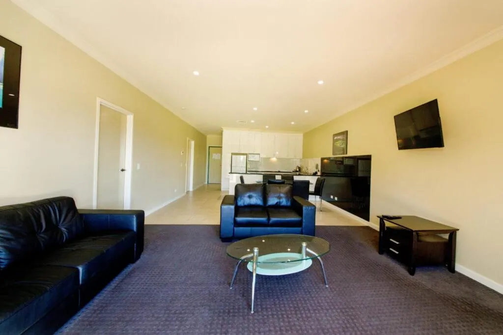 Living room in Yarrawonga Mulwala Golf Club