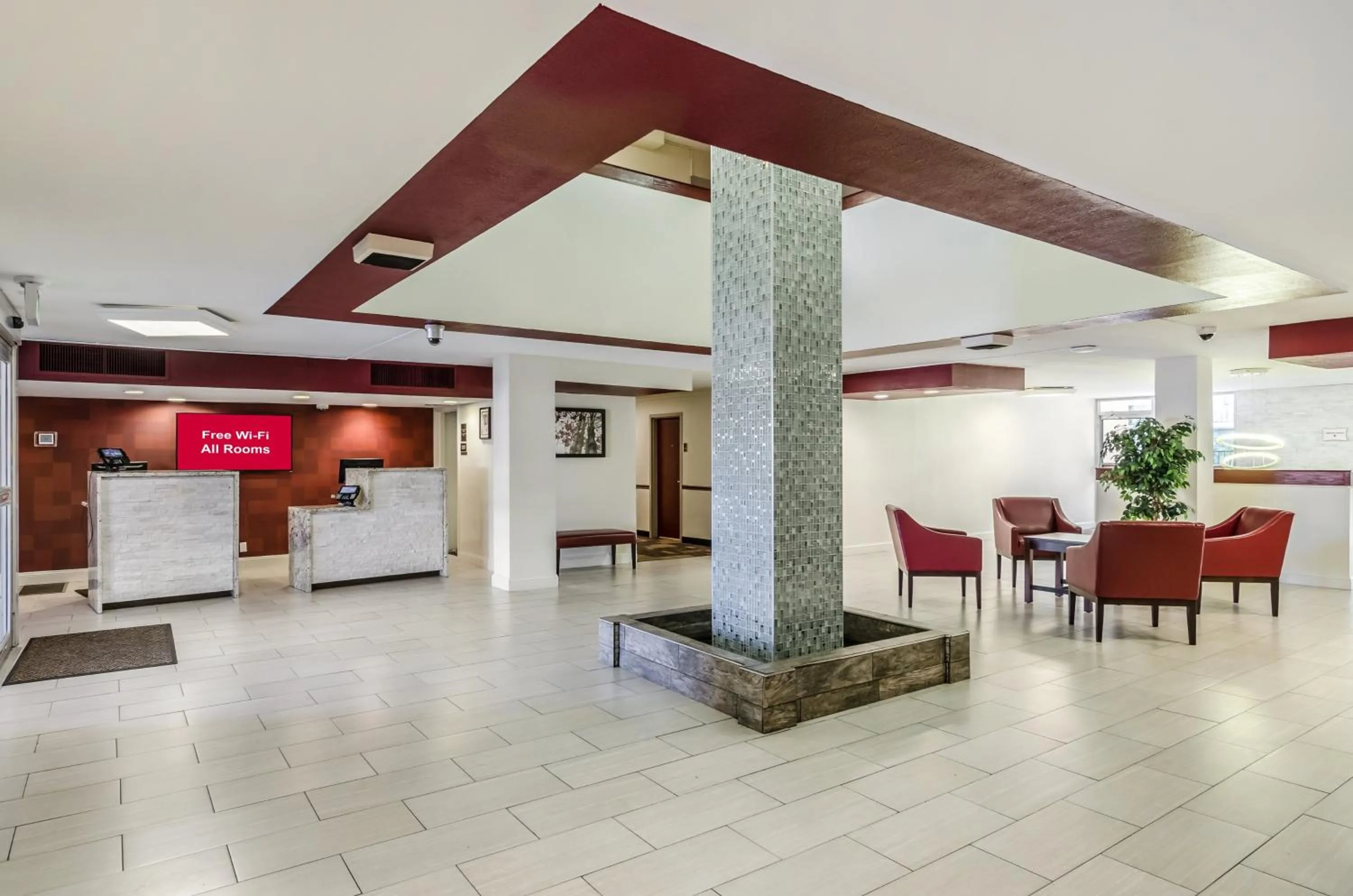 Lobby or reception in Red Roof Inn PLUS+ Wichita East