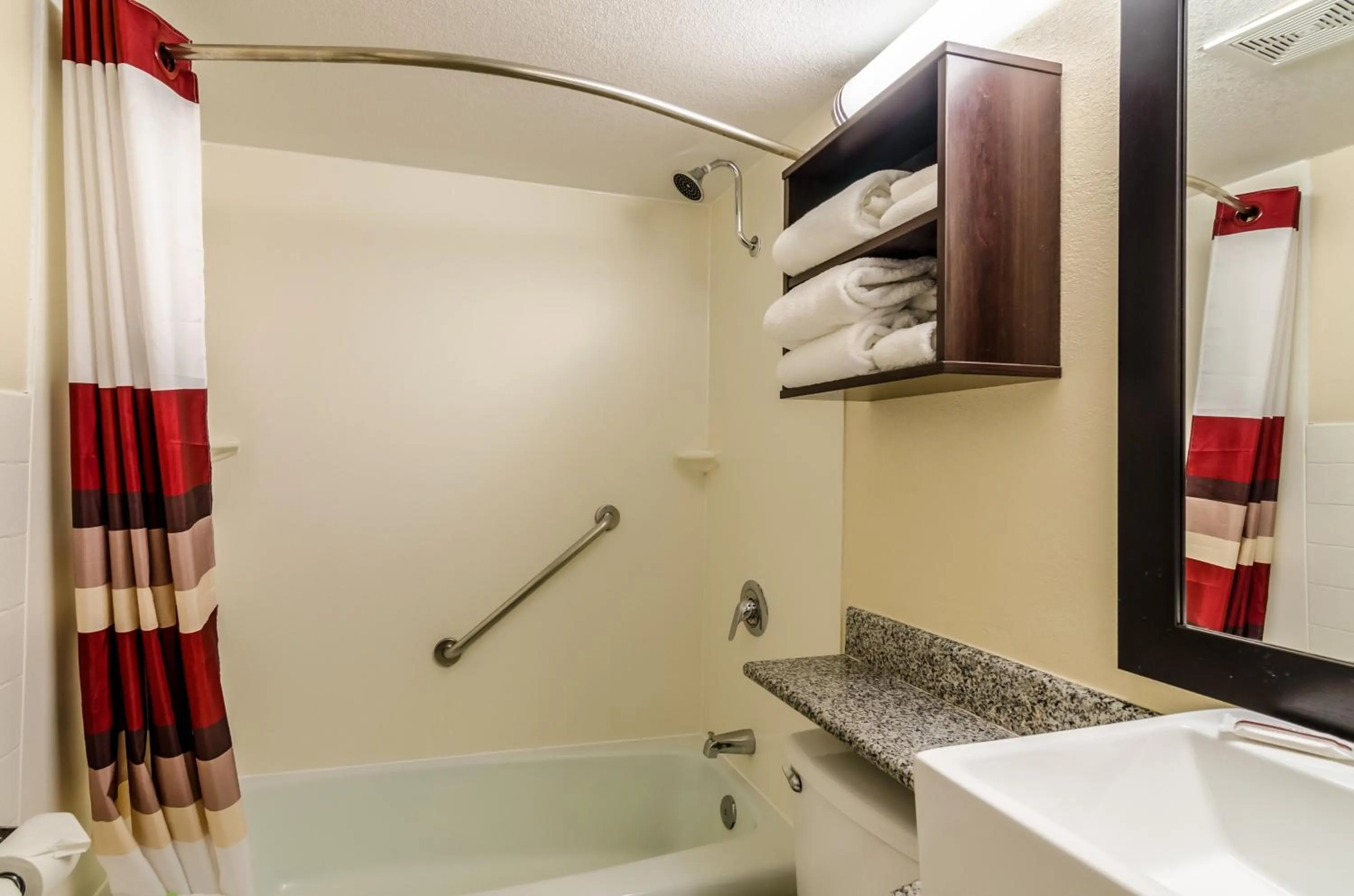 Bathroom in Red Roof Inn PLUS+ Wichita East