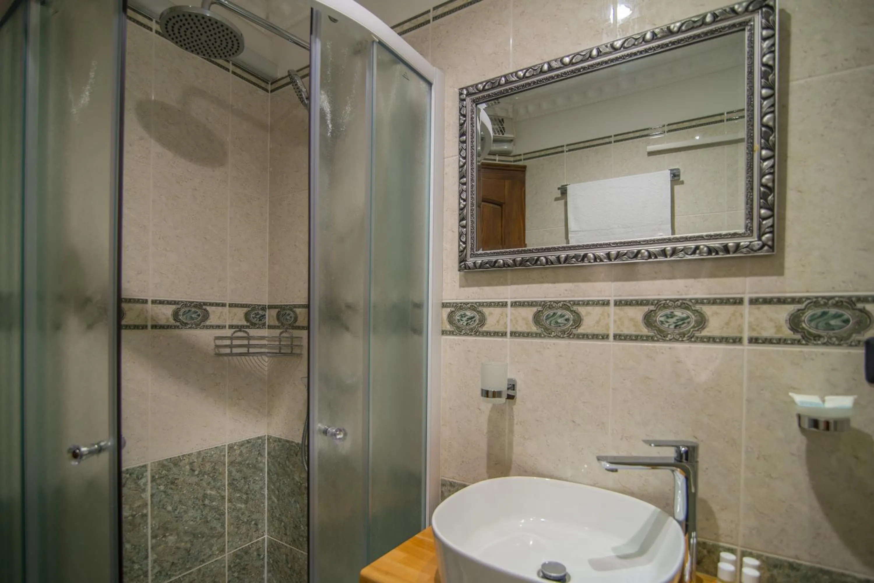 Bathroom in Bella Natka Bed and Breakfast