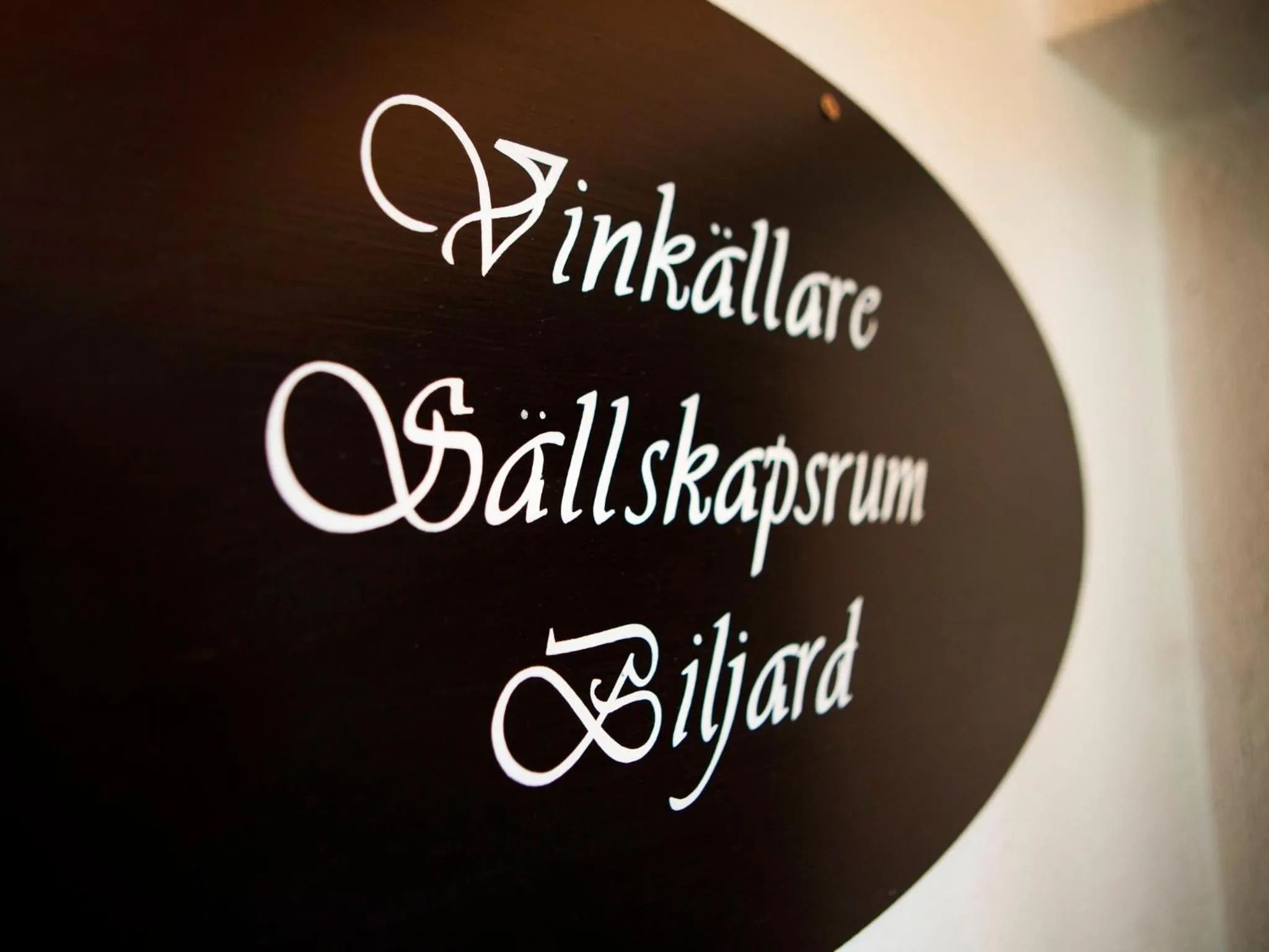 Logo/Certificate/Sign in Haga Slott