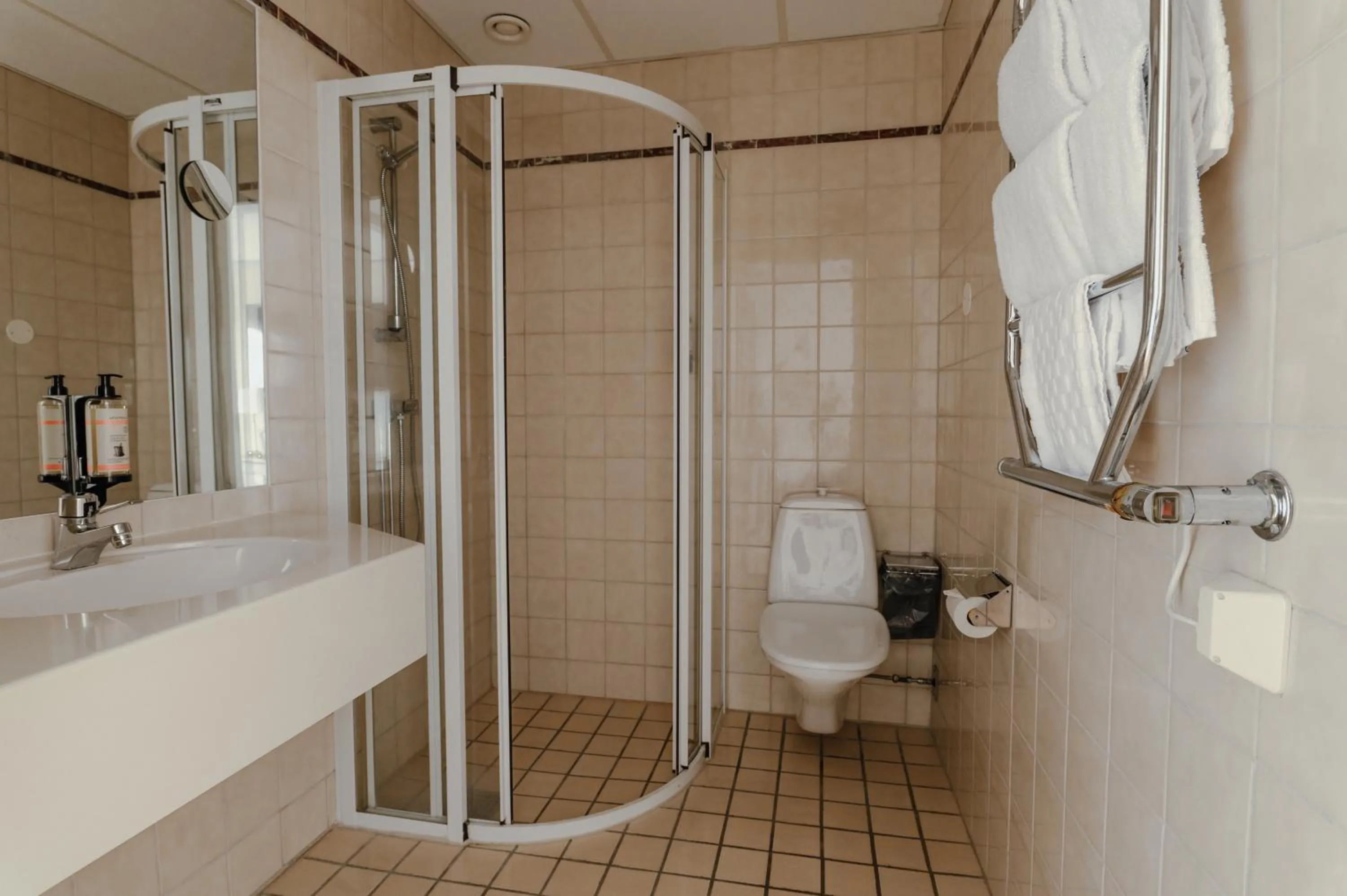 Toilet in Haga Slott