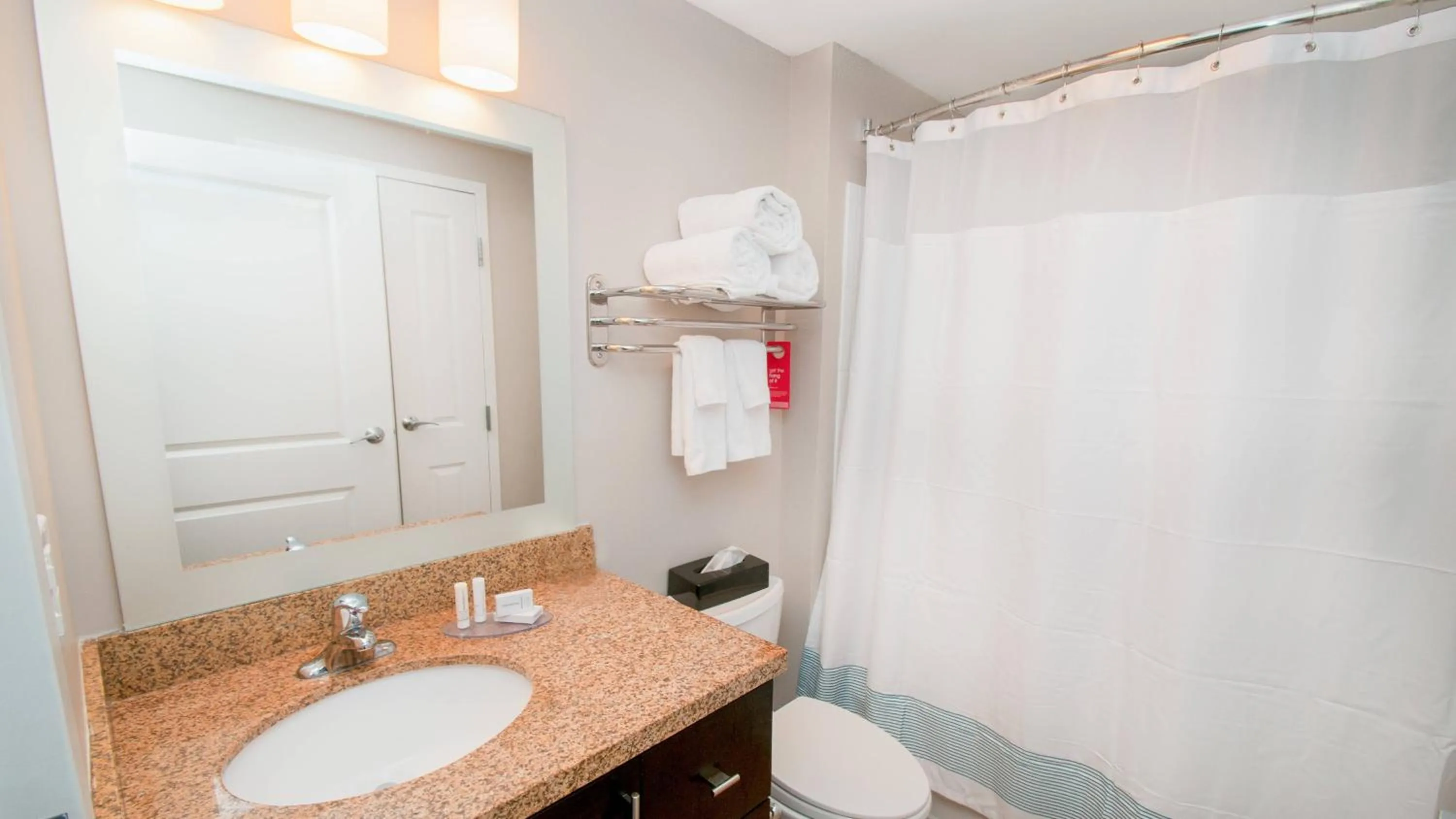 Bathroom in TownePlace Suites by Marriott Scranton Wilkes-Barre