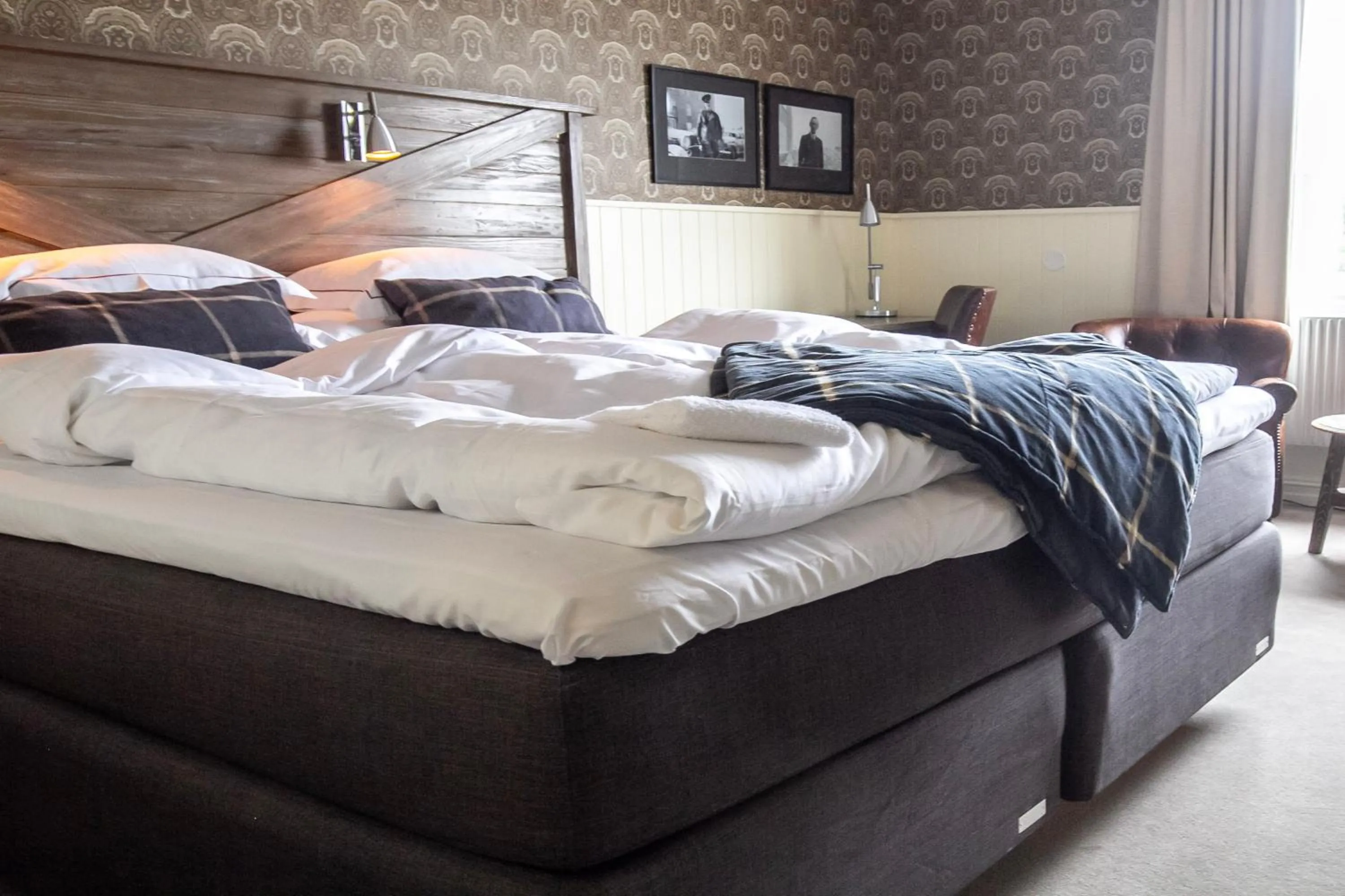 Photo of the whole room, Bed in Sälens Högfjällshotell