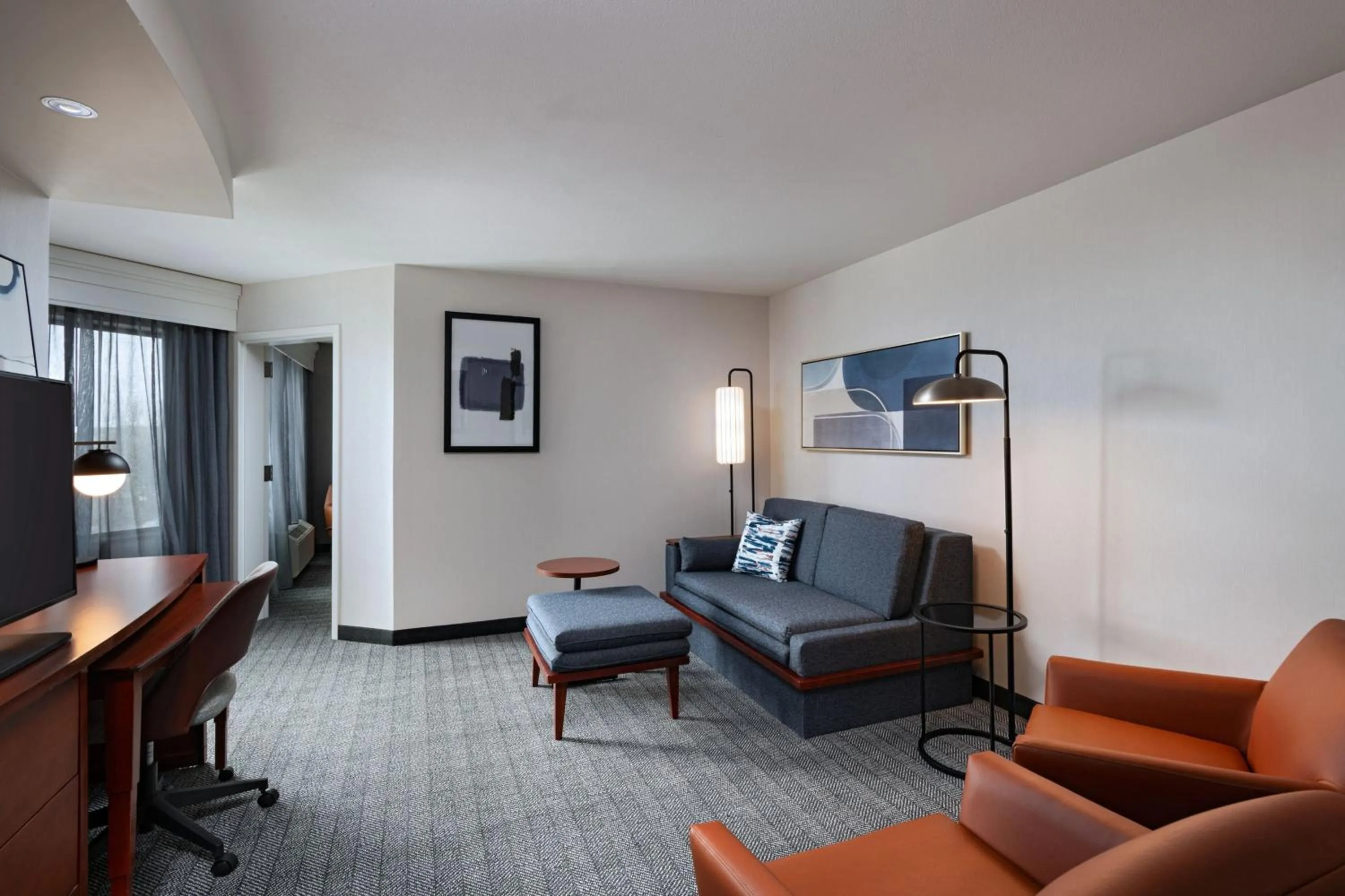 Living room in Courtyard by Marriott Boise West/Meridian