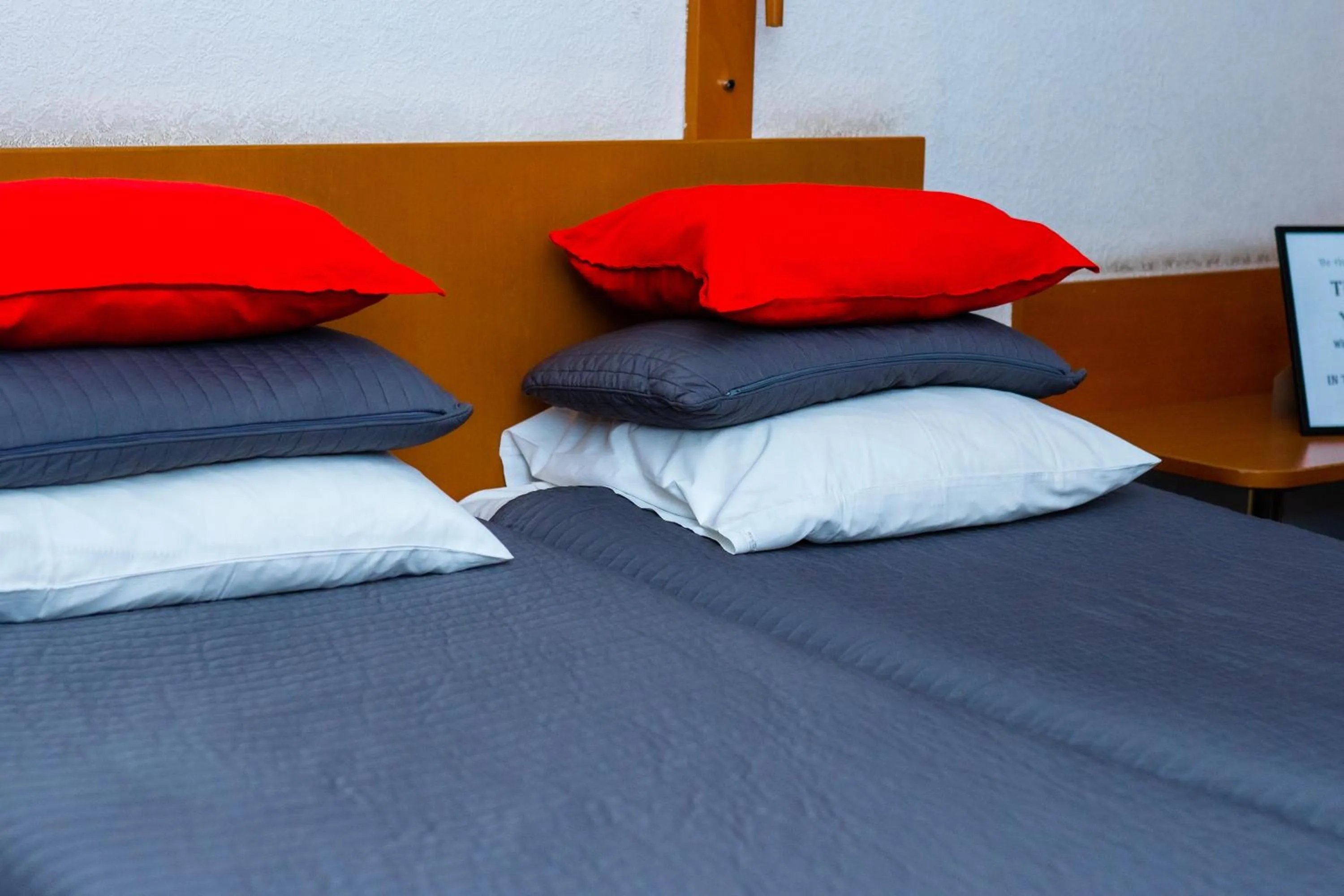 Bed in Hotel Professor Leuven Centrum