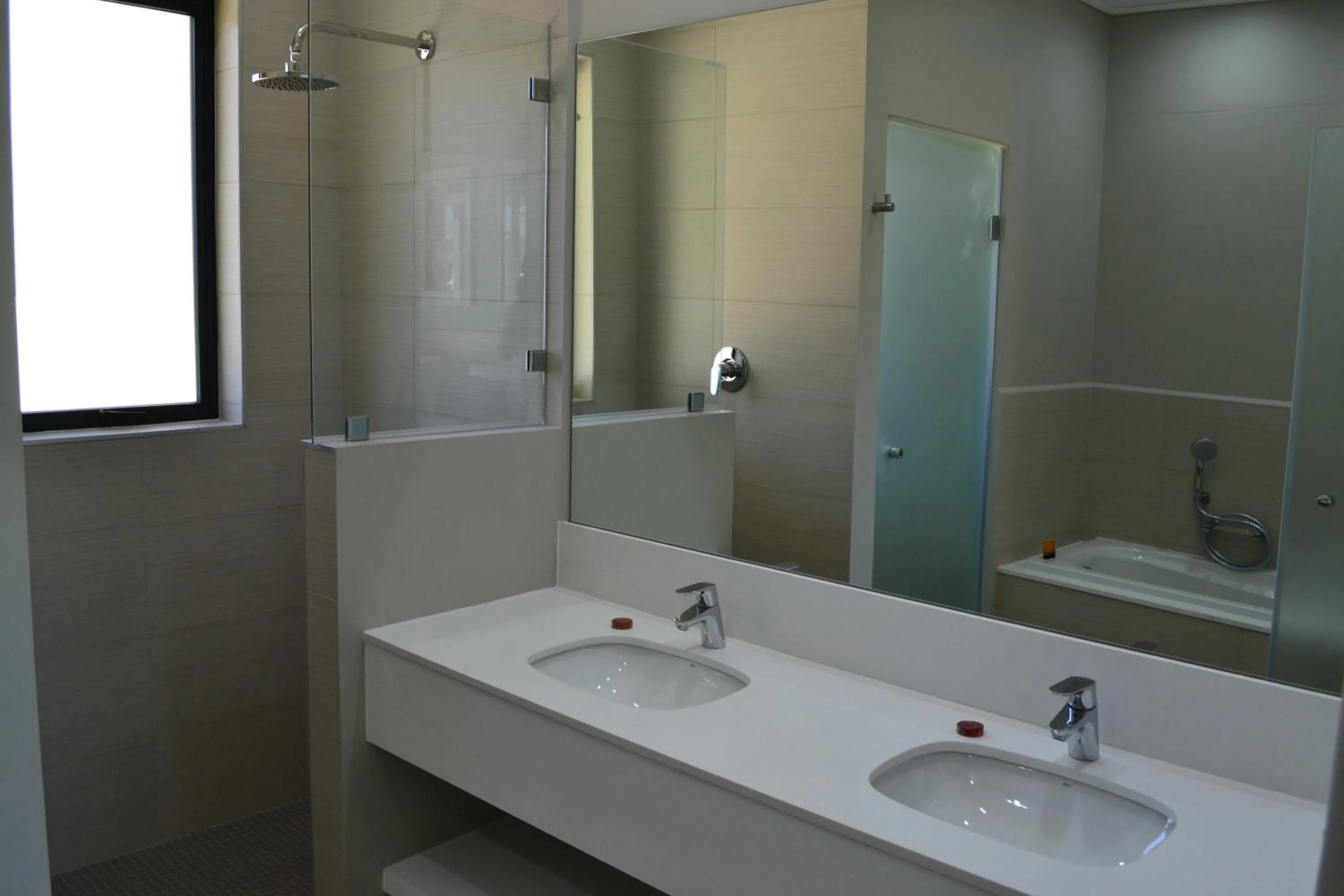 Bathroom in Pearl Valley Suites