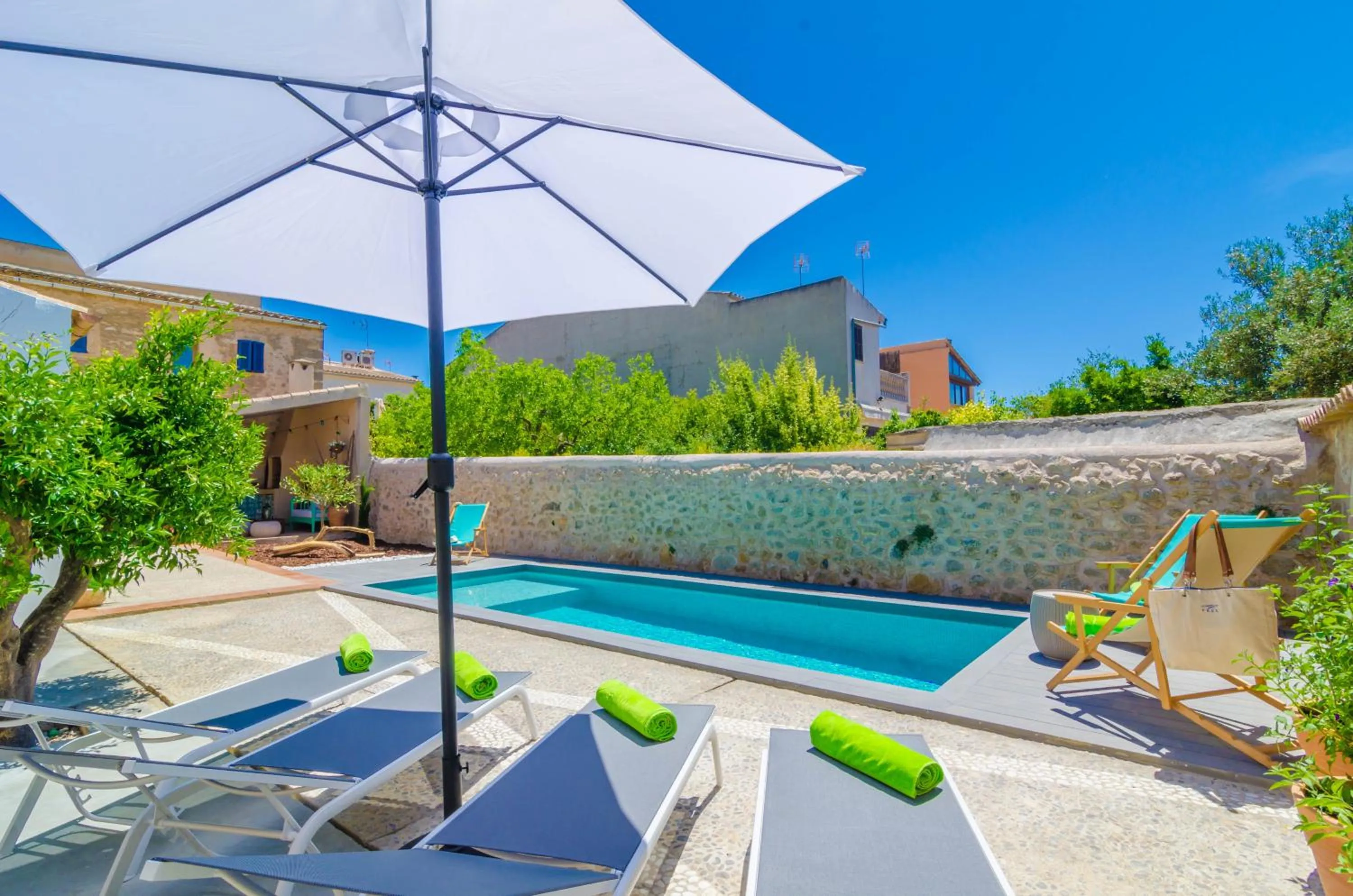 Swimming pool in Ca Na Siona