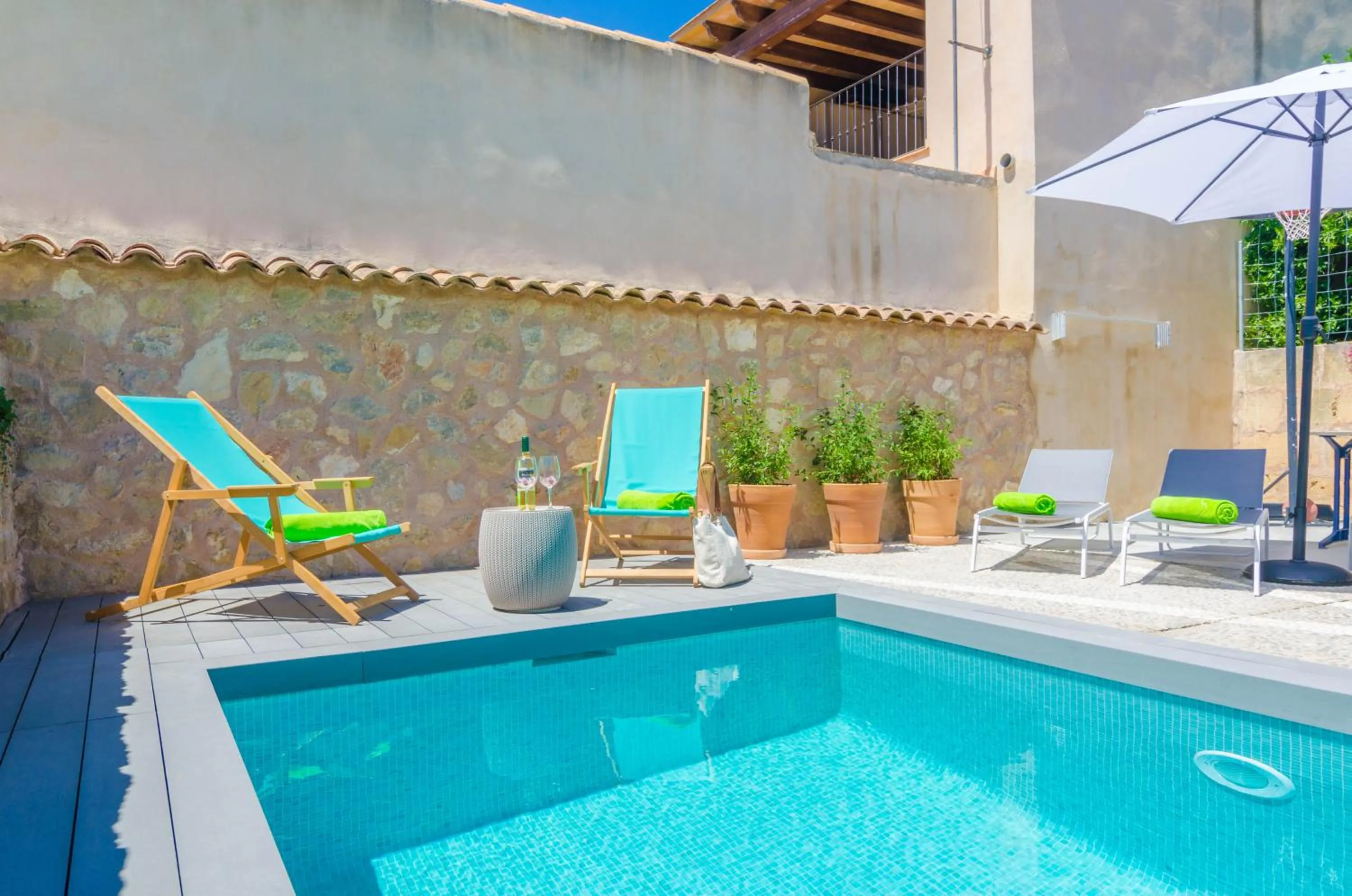 Swimming pool in Ca Na Siona