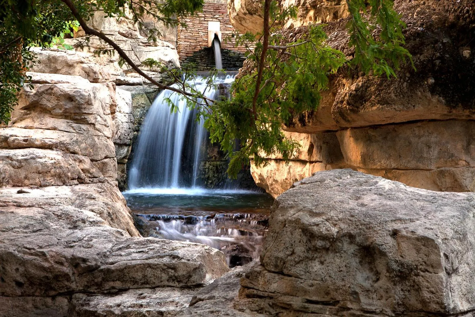 Nearby landmark in O'Brien Riverwalk Boutique Hotel