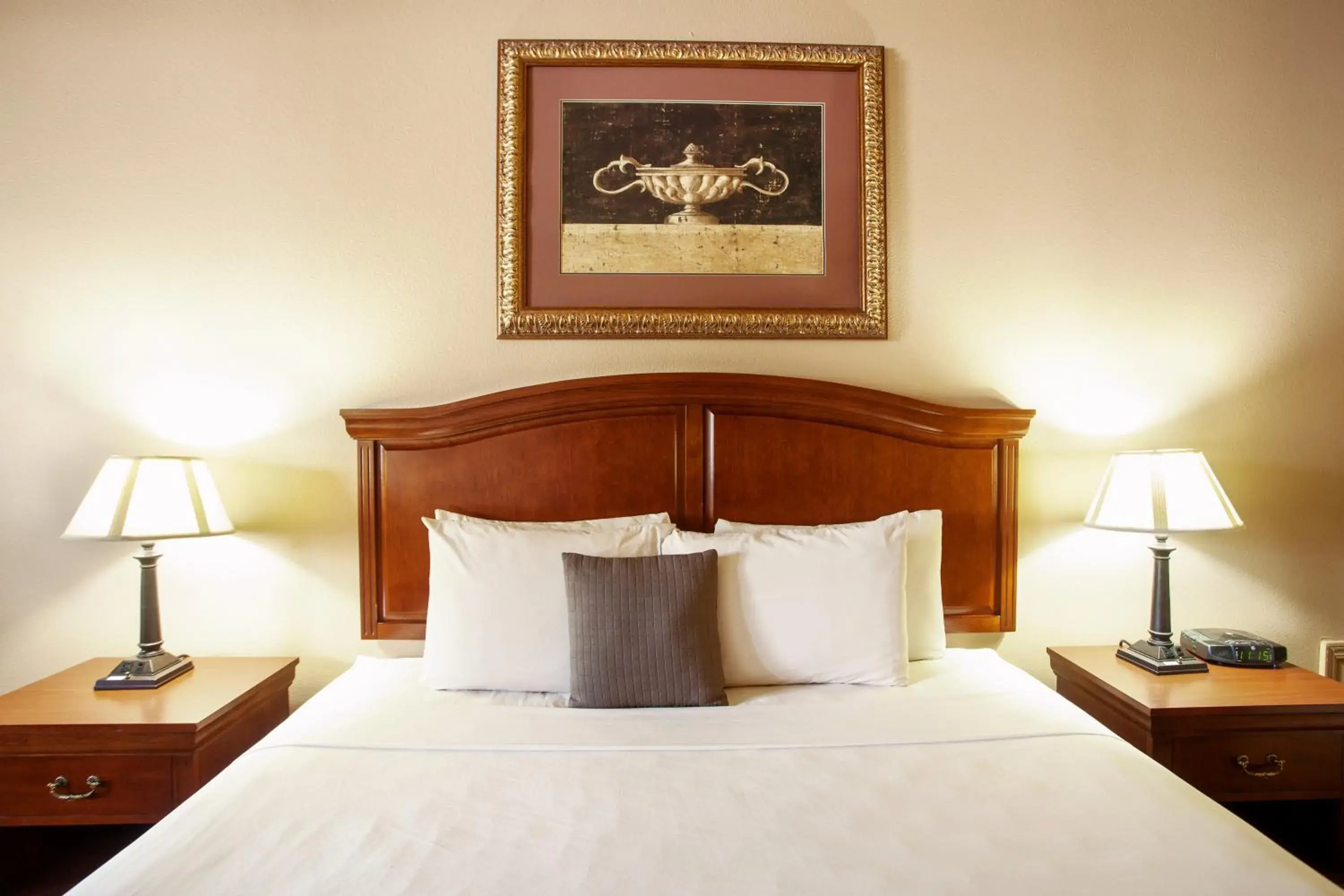 Bed in O'Brien Riverwalk Boutique Hotel Bed in O'Brien Riverwalk Boutique Hotel