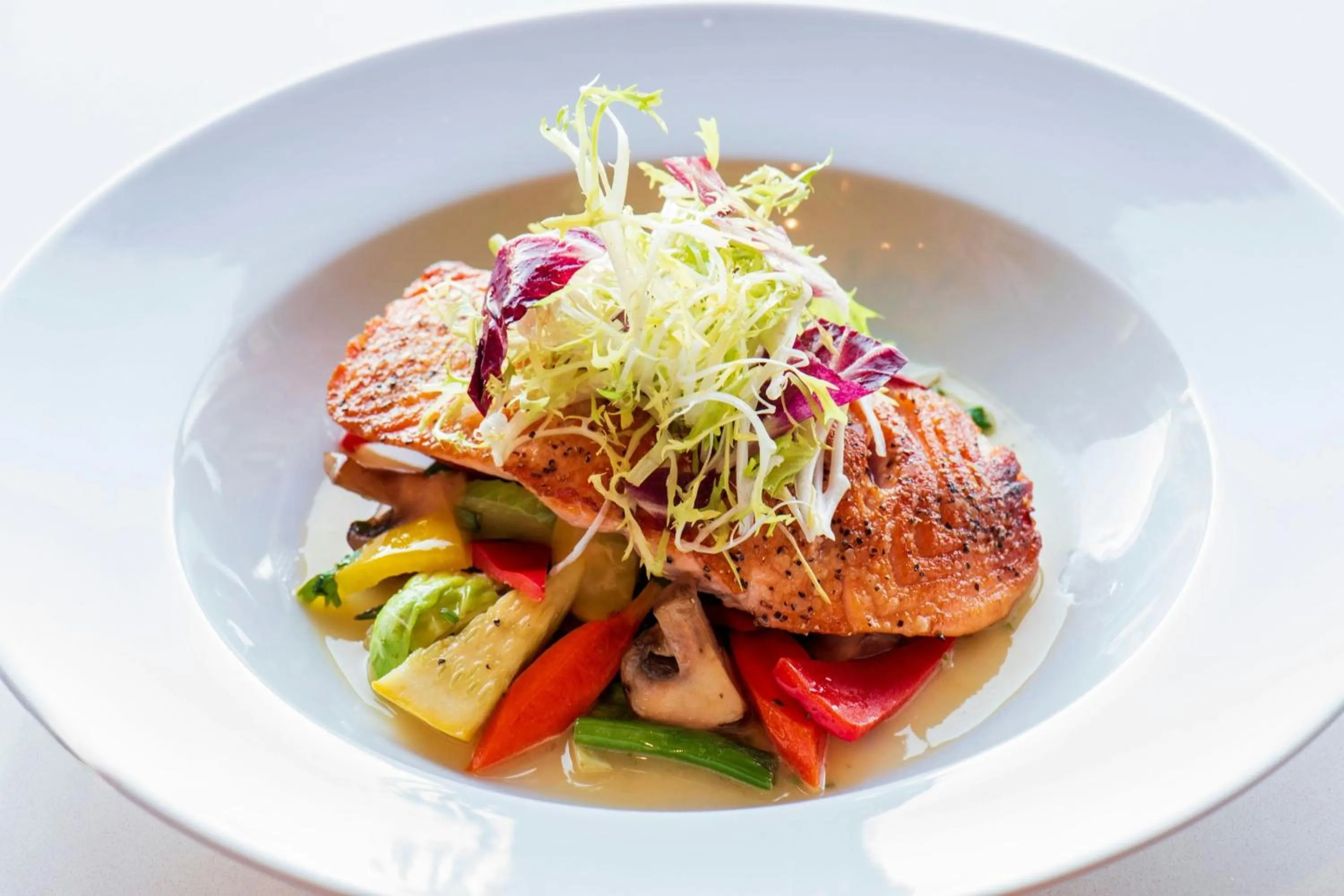 Restaurant/places to eat in Marriott Providence Downtown