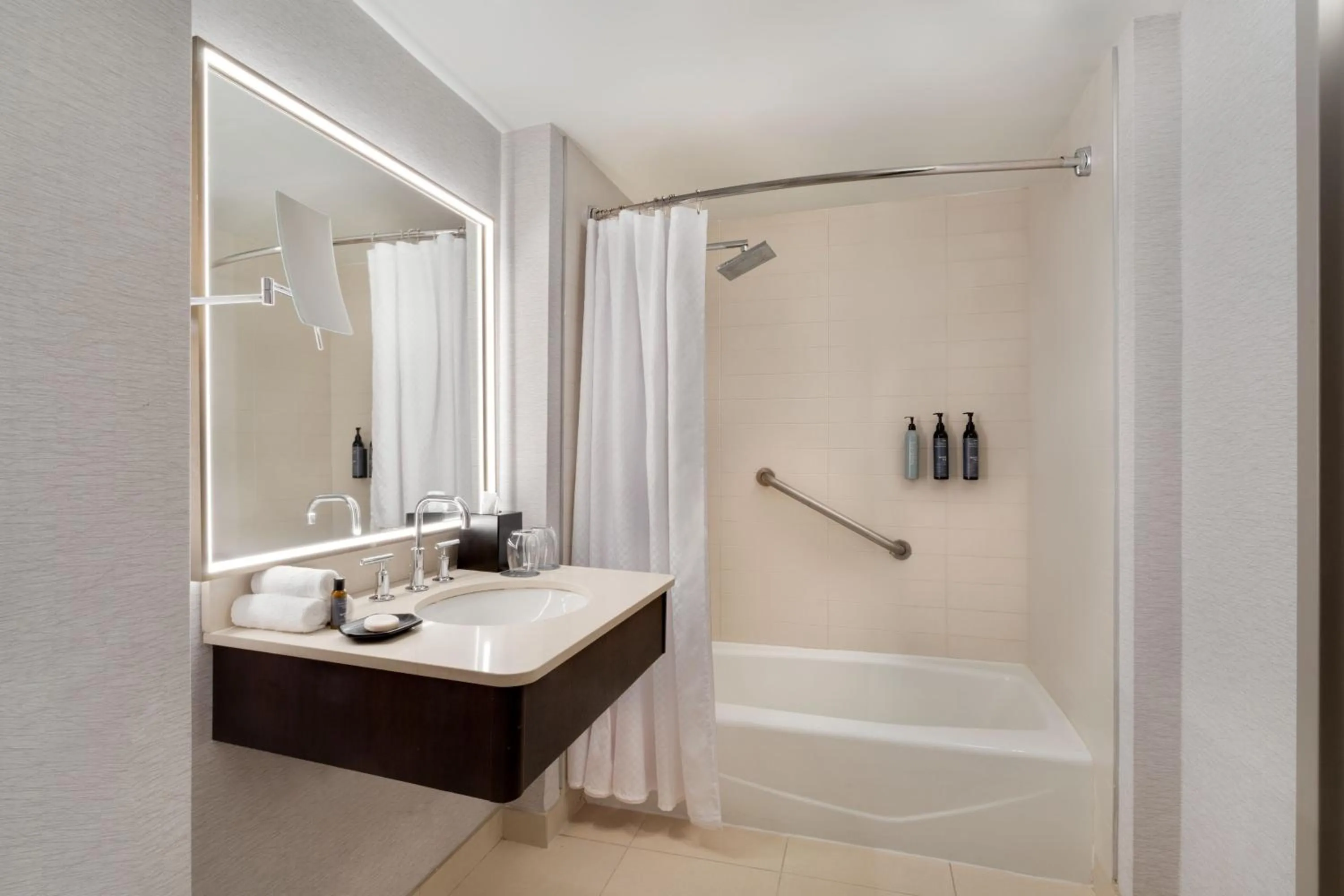 Bathroom in The Westin Atlanta Perimeter North