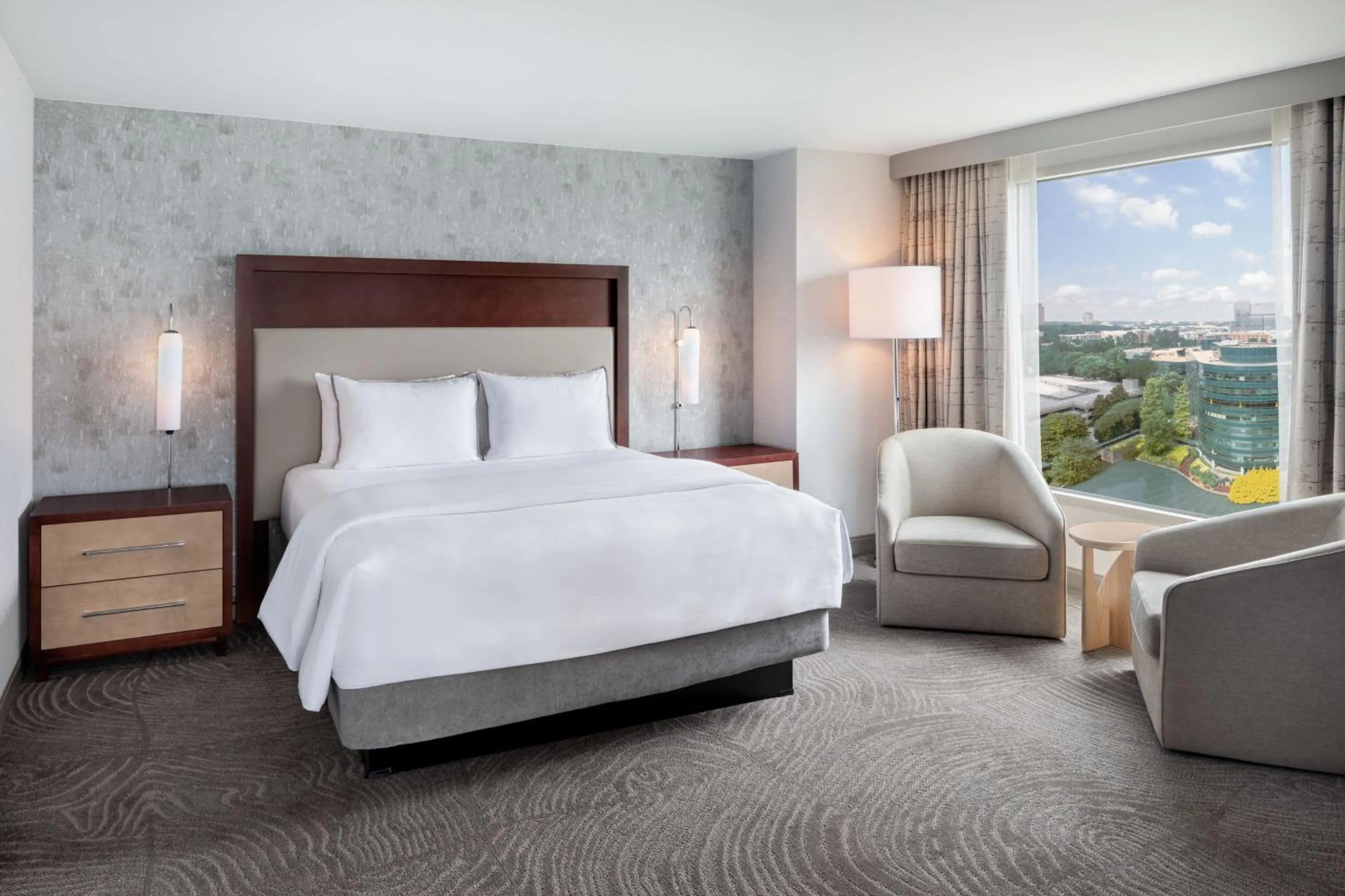 Bedroom, Bed in The Westin Atlanta Perimeter North