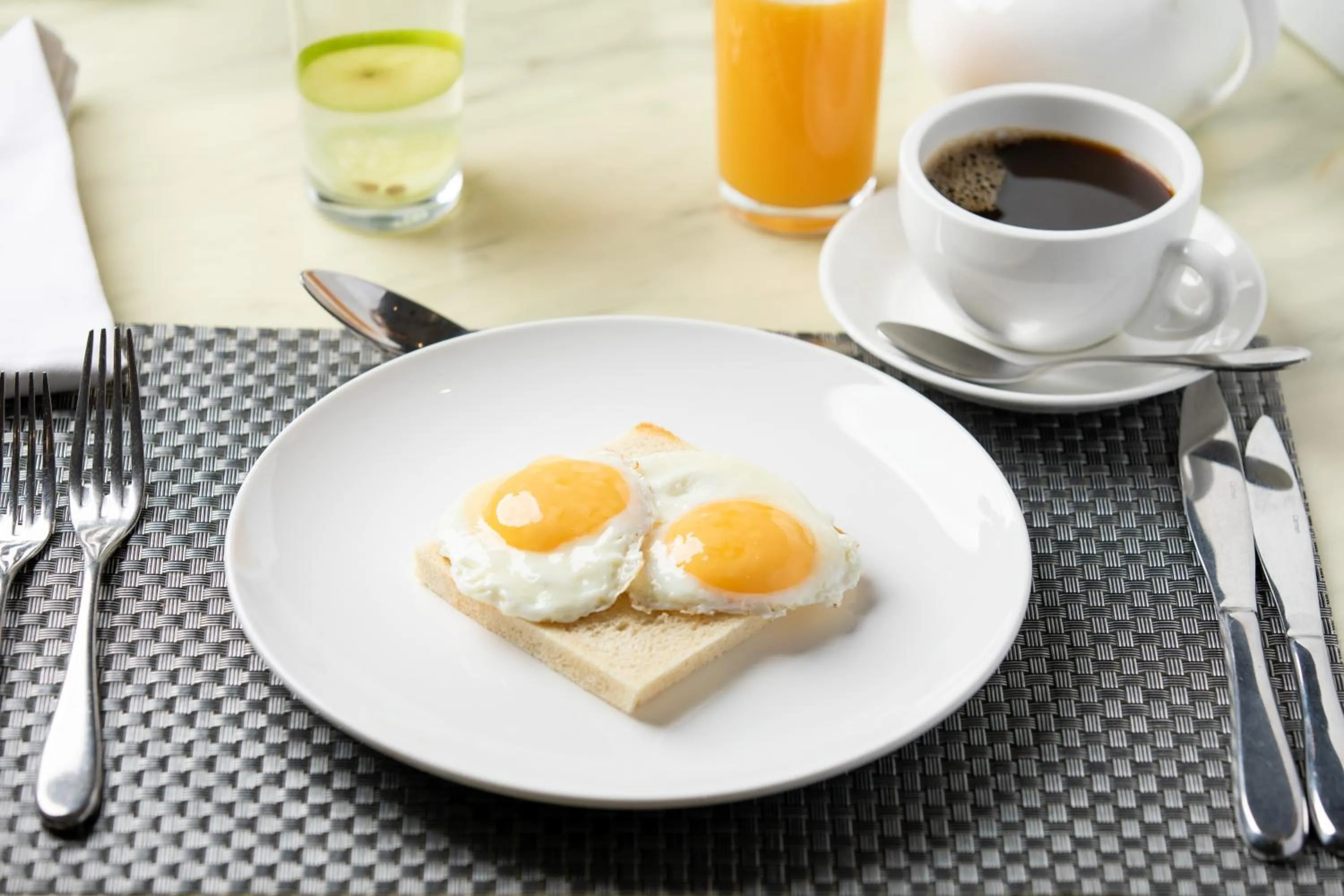 Breakfast in Golden Tulip Canaan Kampala