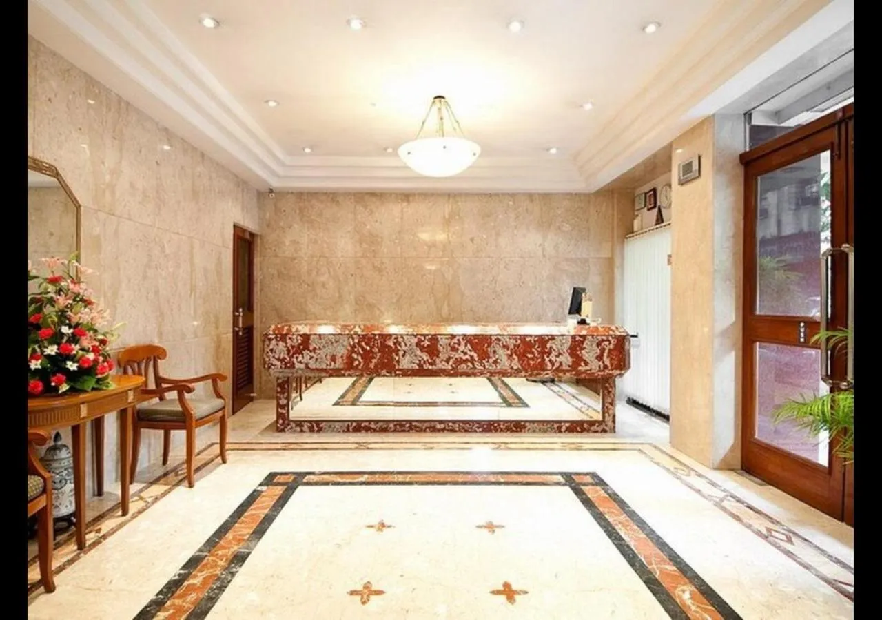 Facade/entrance in Residency Hotel Fort