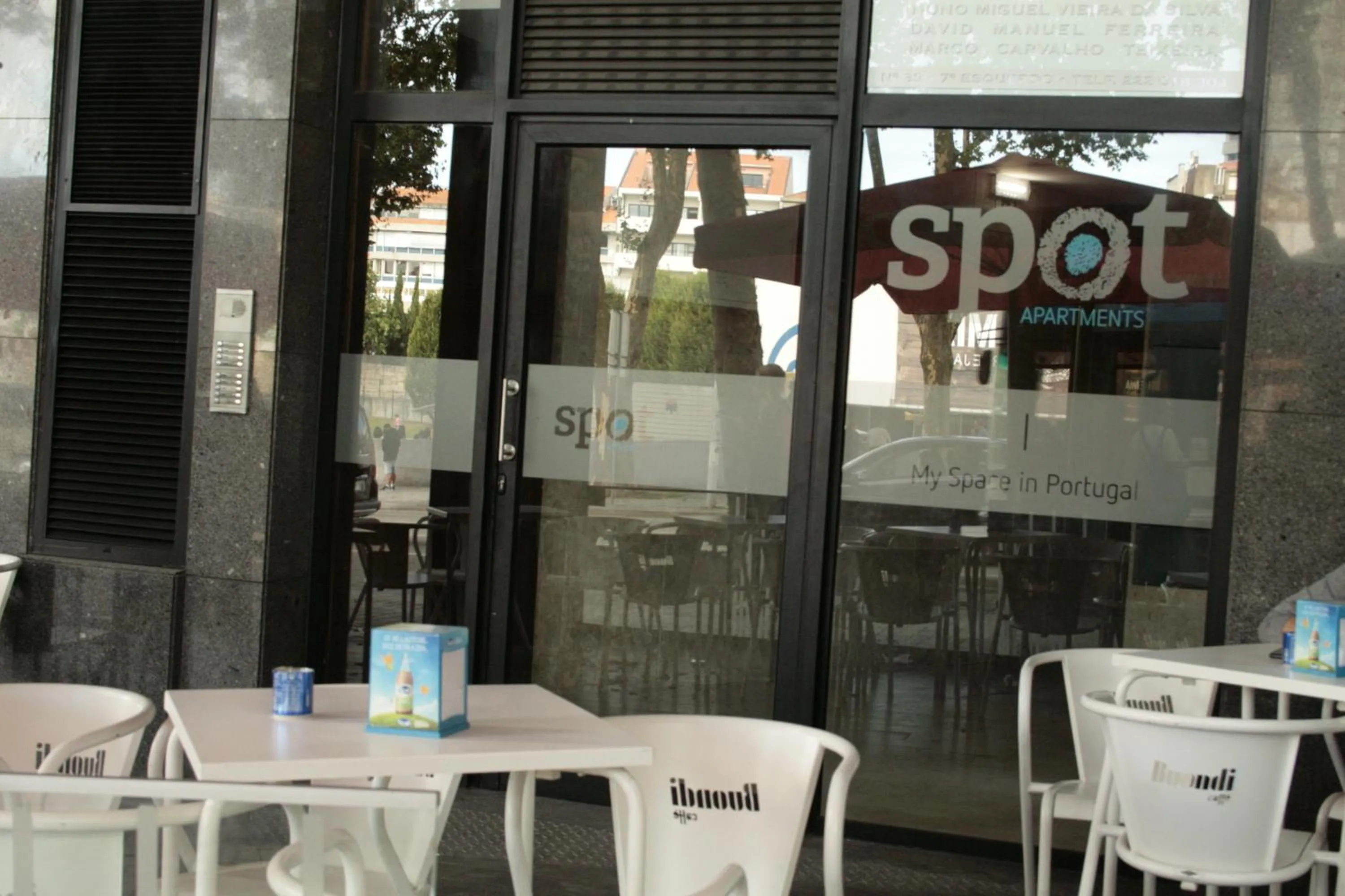 Property building in Spot Apartments Trindade