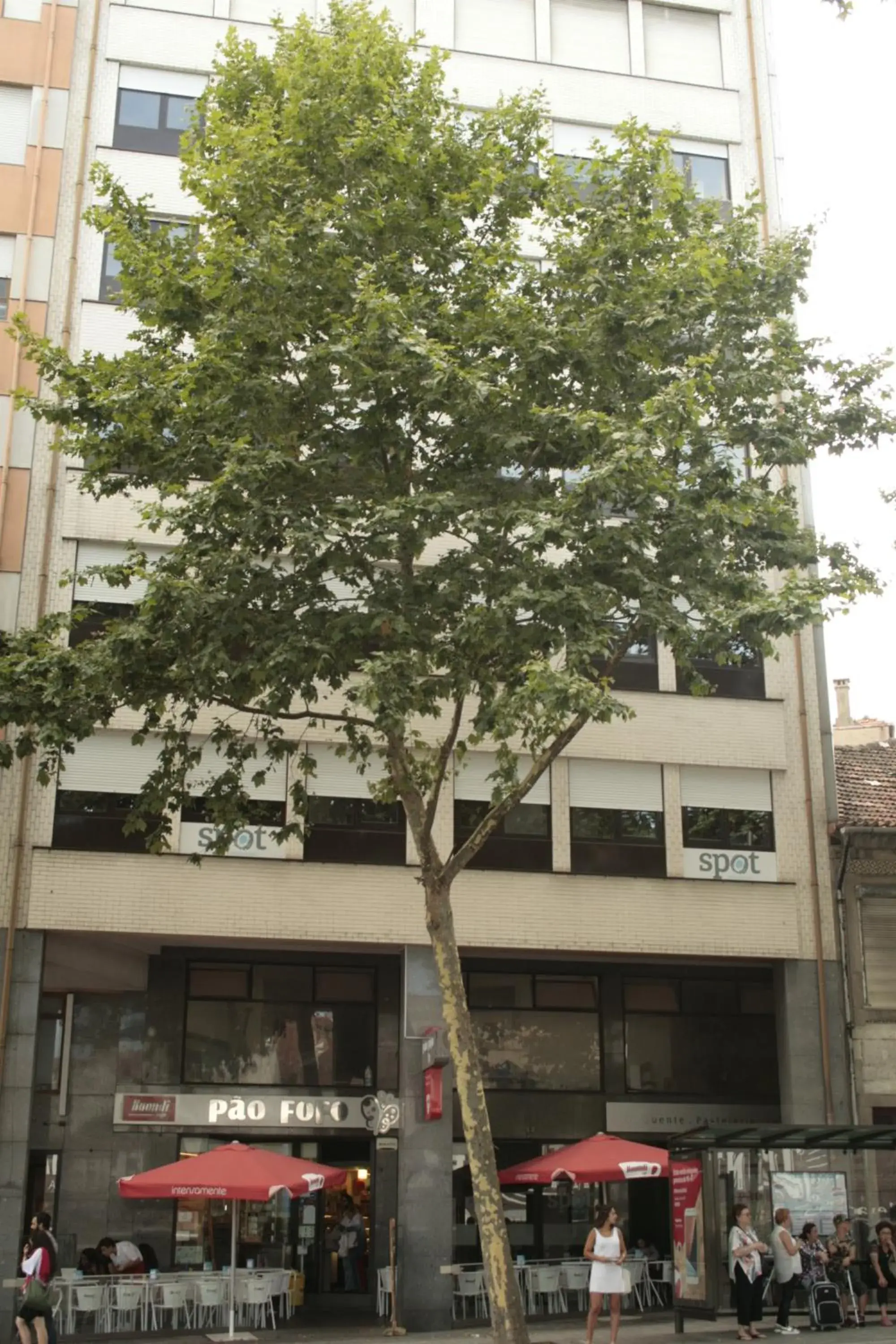 Property building in Spot Apartments Trindade Property building in Spot Apartments Trindade