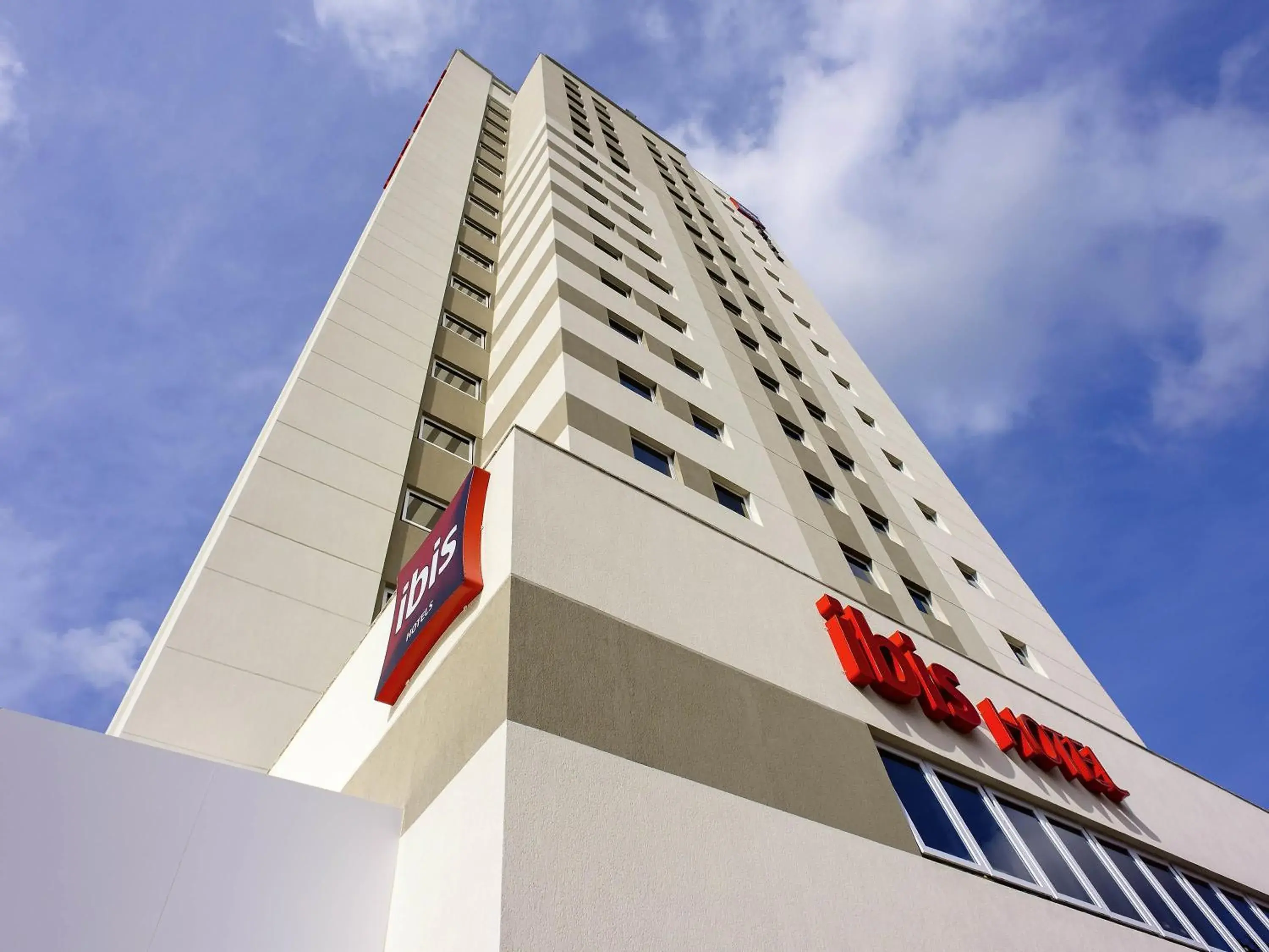 Property building in ibis Fortaleza Centro de Eventos Property building in ibis Fortaleza Centro de Eventos